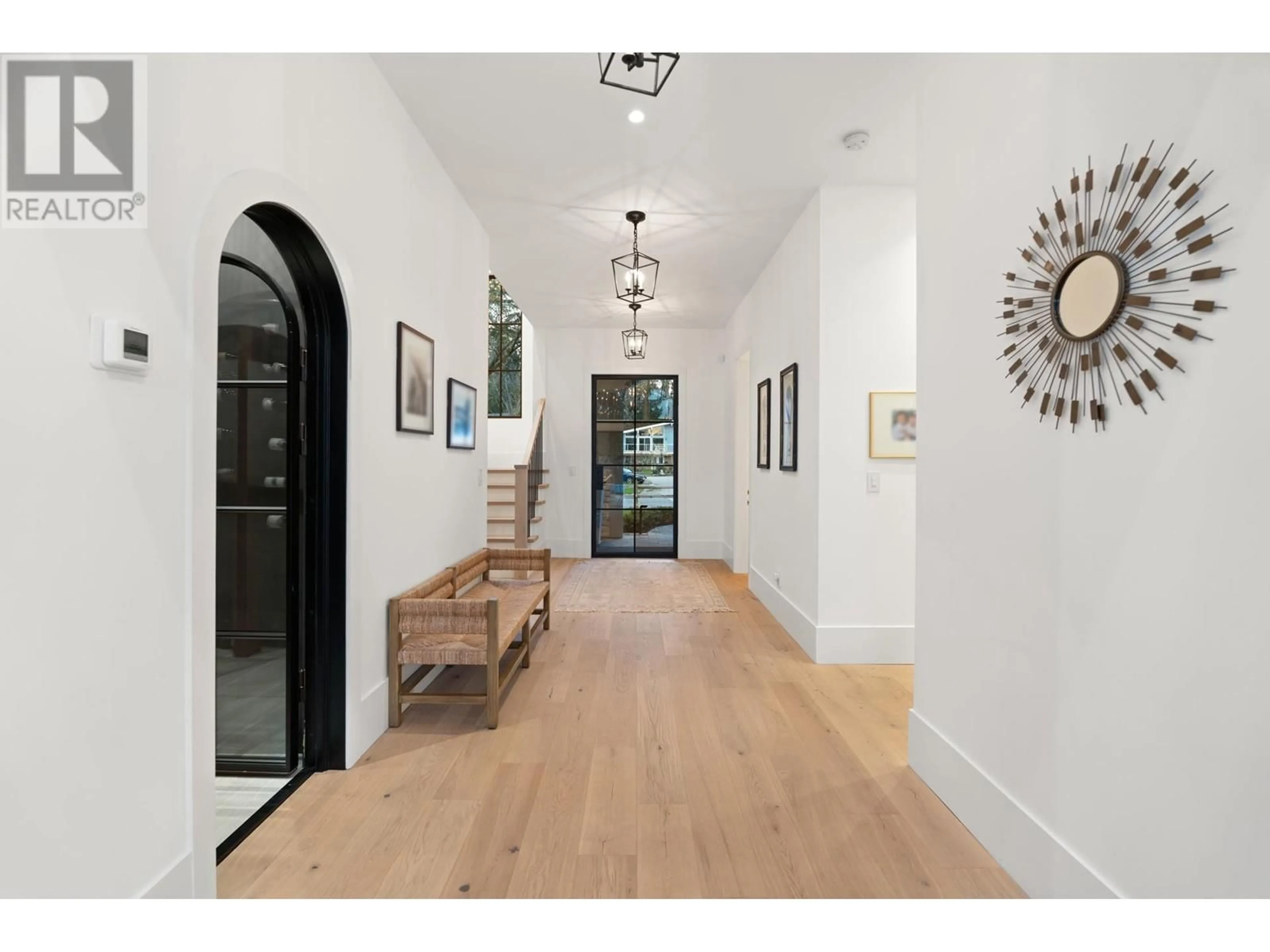 Indoor entryway for 948 EDEN CRESCENT, Delta British Columbia V4L1W7