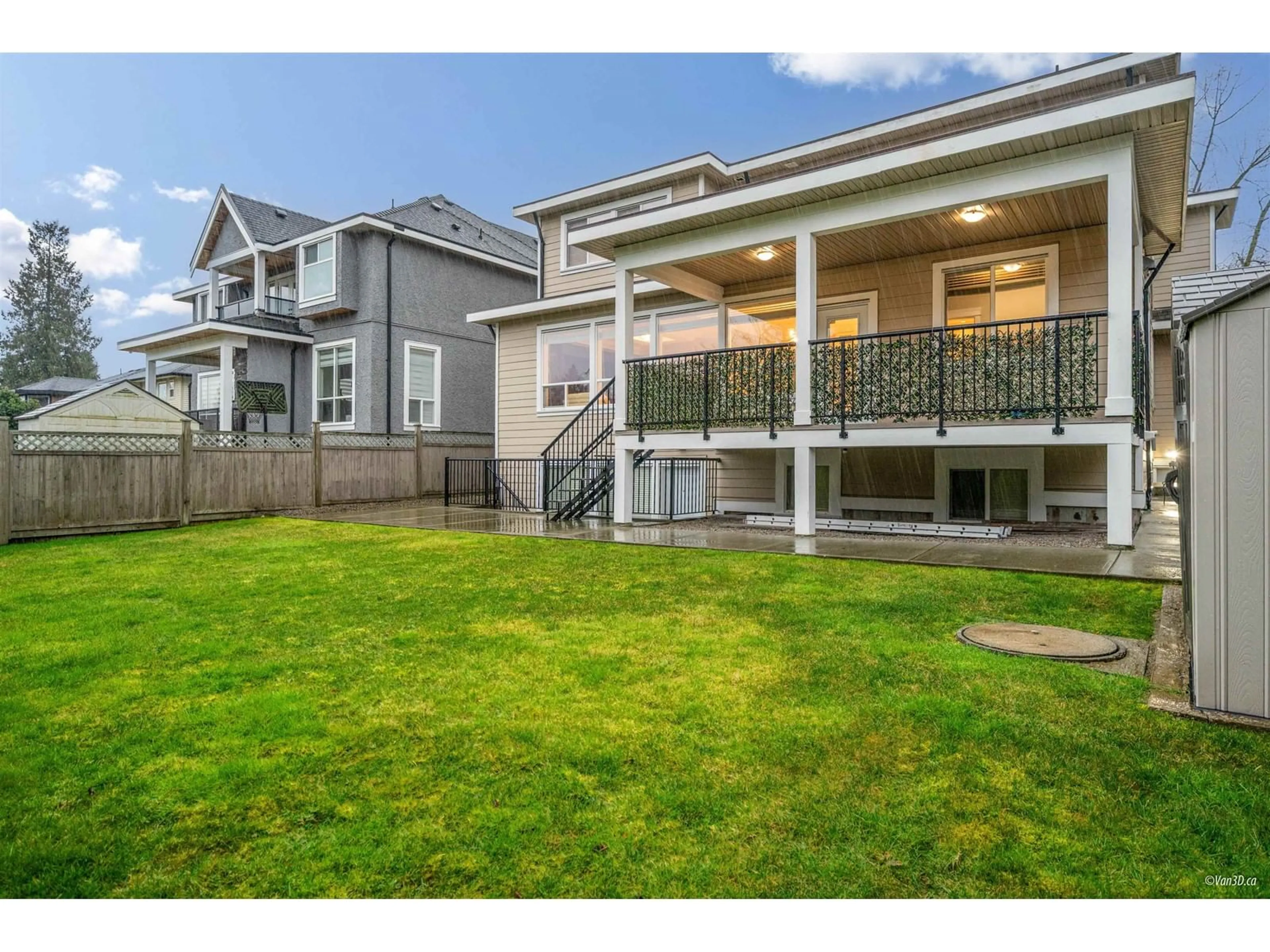 Unknown for 11138 156 STREET, Surrey British Columbia V3R6J8