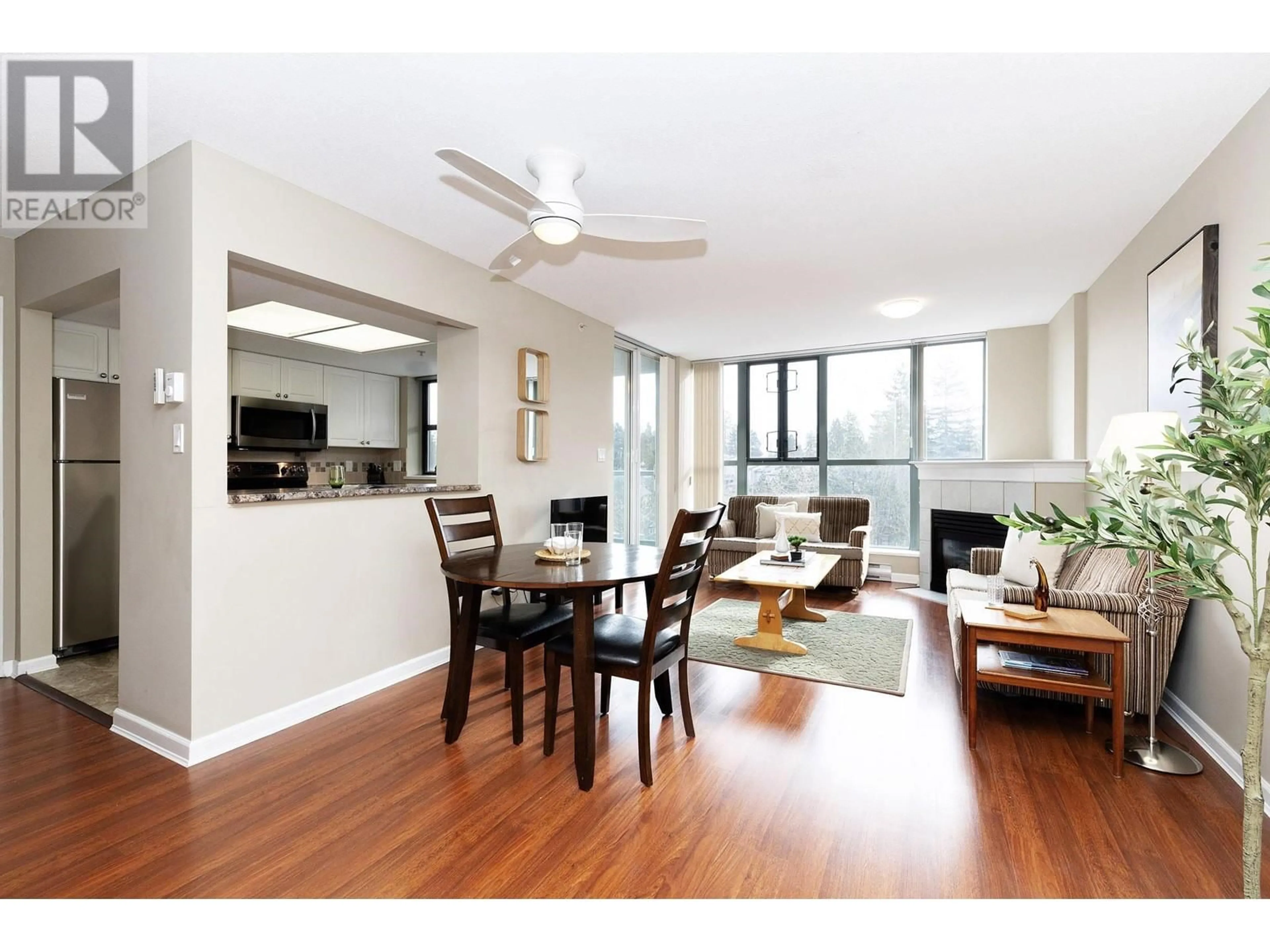 Living room with furniture, wood/laminate floor for 1202 200 NEWPORT DRIVE, Port Moody British Columbia V3H5B7