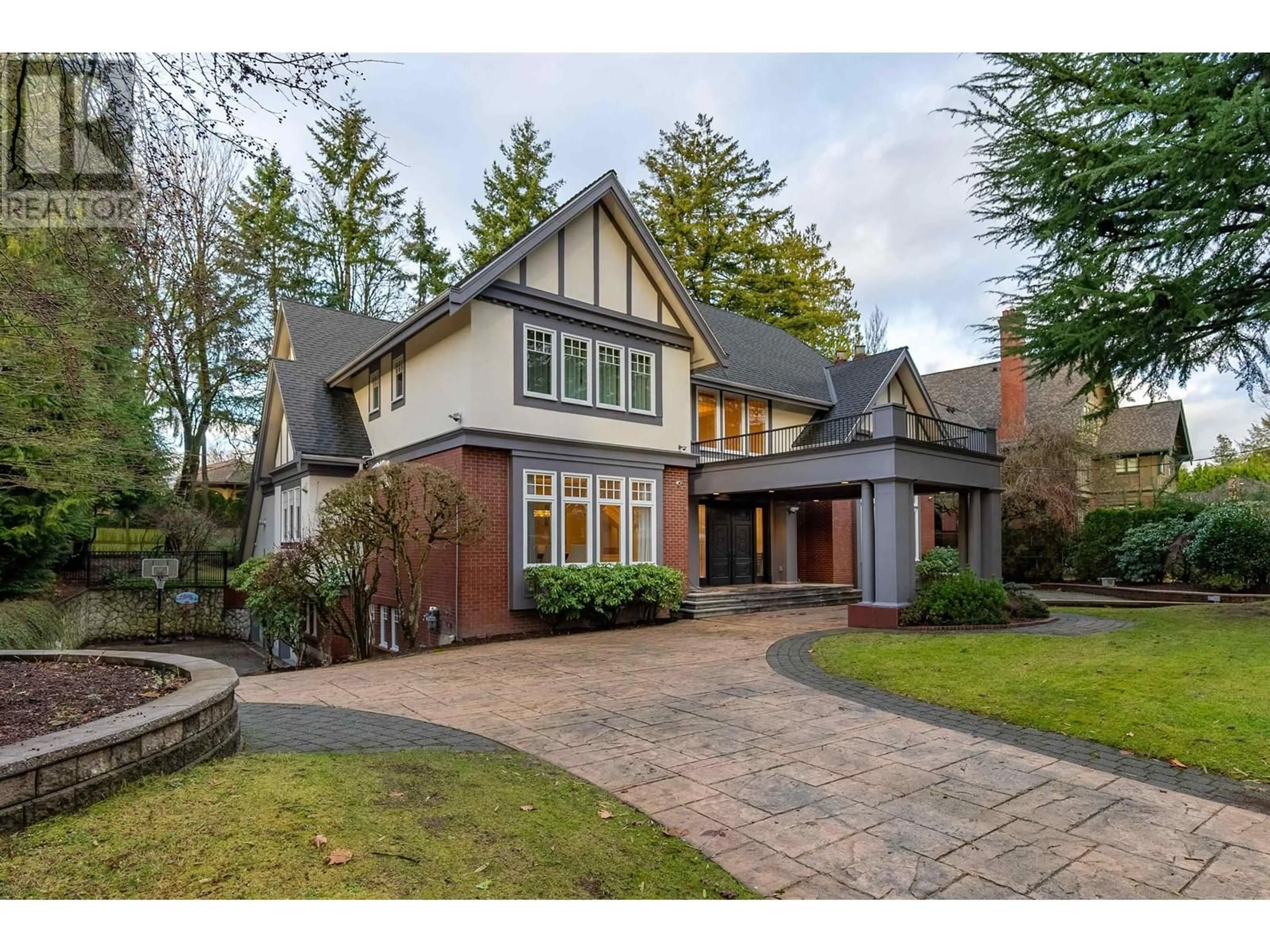 Home with brick exterior material, street for 1475 MATTHEWS AVENUE, Vancouver British Columbia V6H1W7