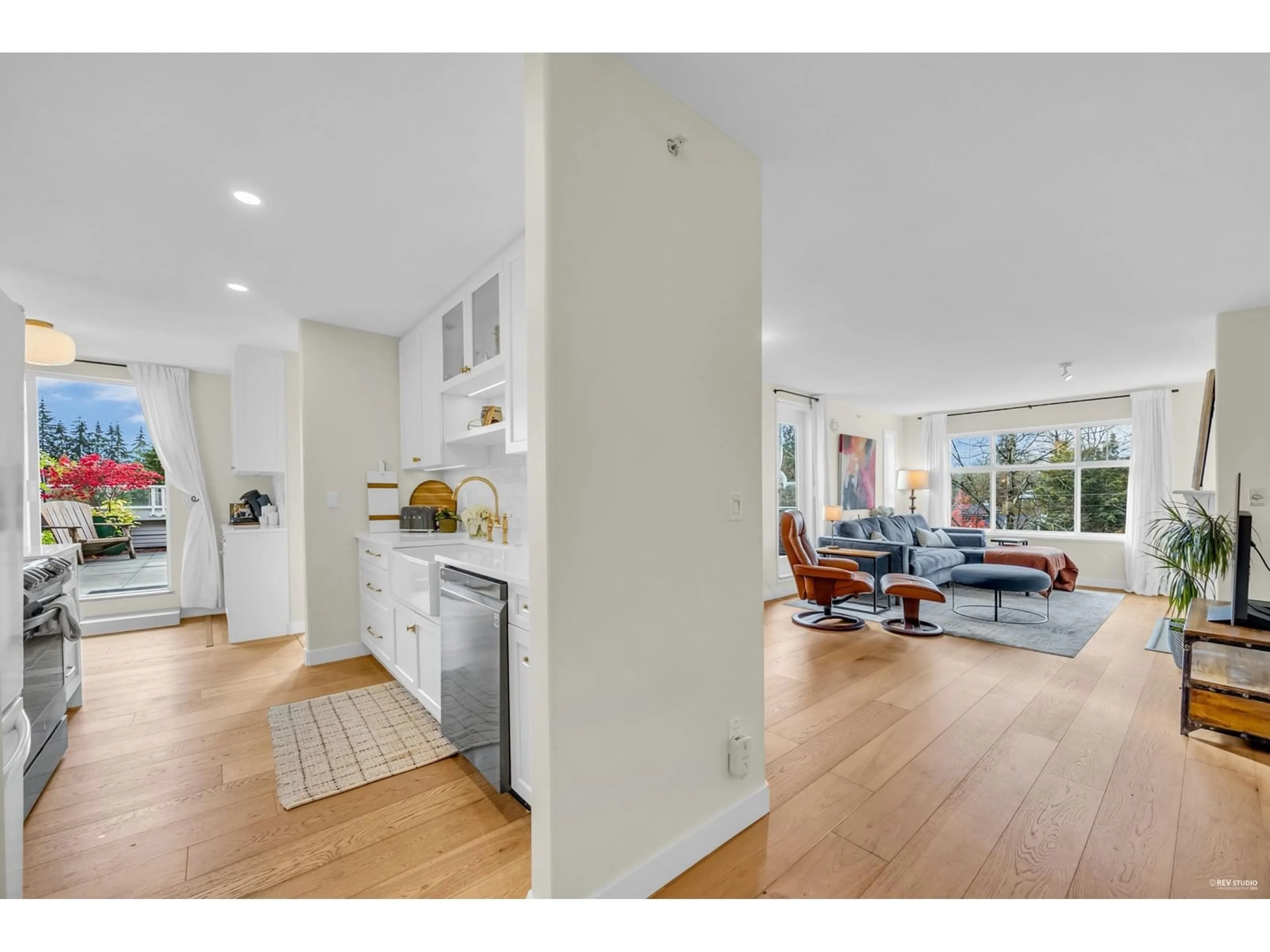Open concept kitchen, unknown for 309 - 8976 208, Langley British Columbia V1M2Y8