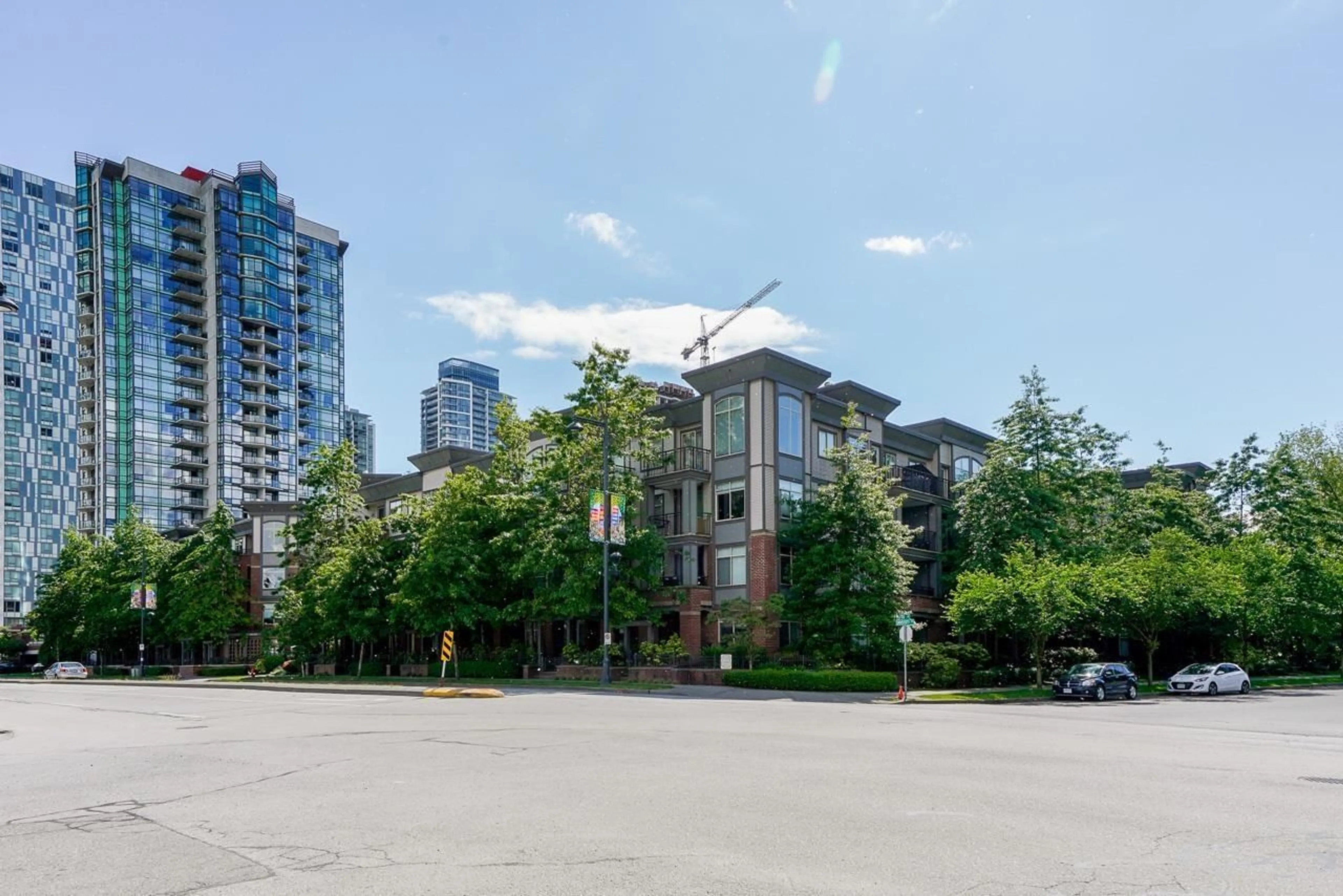 Unknown for 115 - 10499 UNIVERSITY, Surrey British Columbia V3T0A4