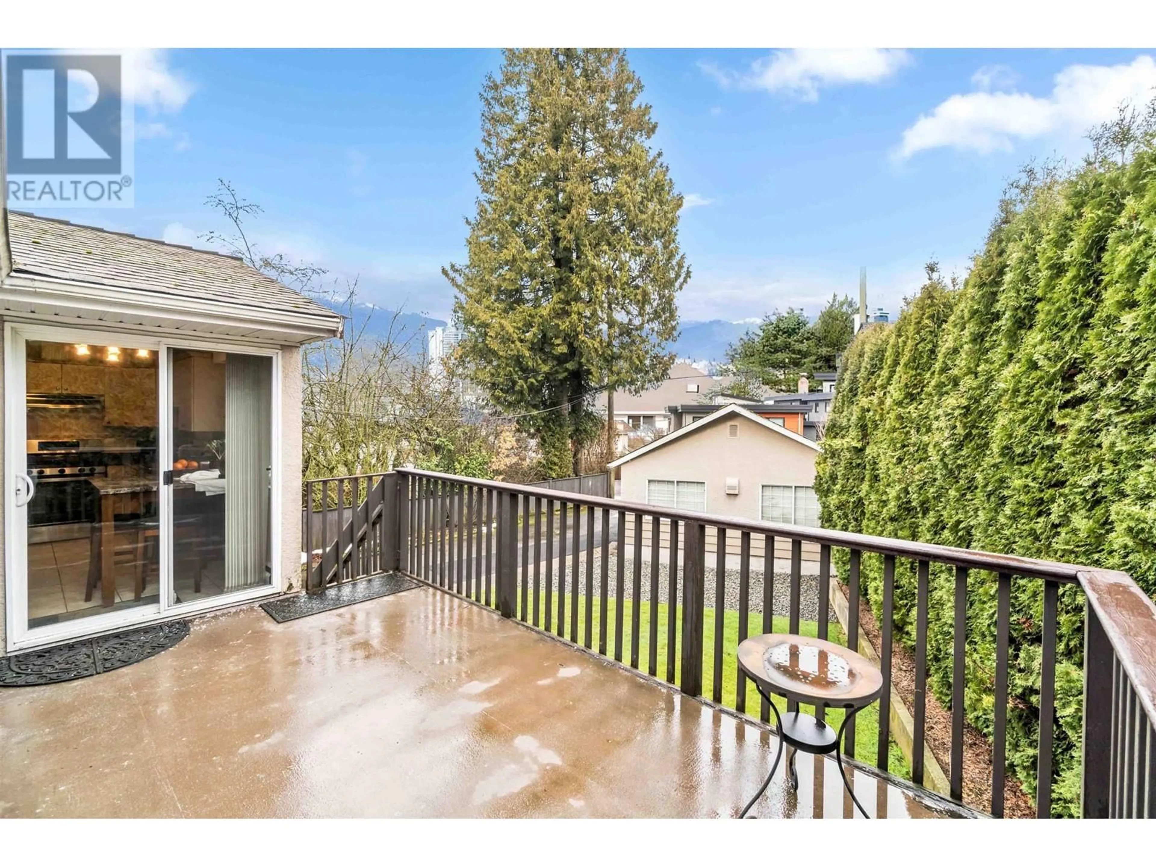 Patio, mountain view for 3597 HAIDA DRIVE, Vancouver British Columbia V5M3Y9