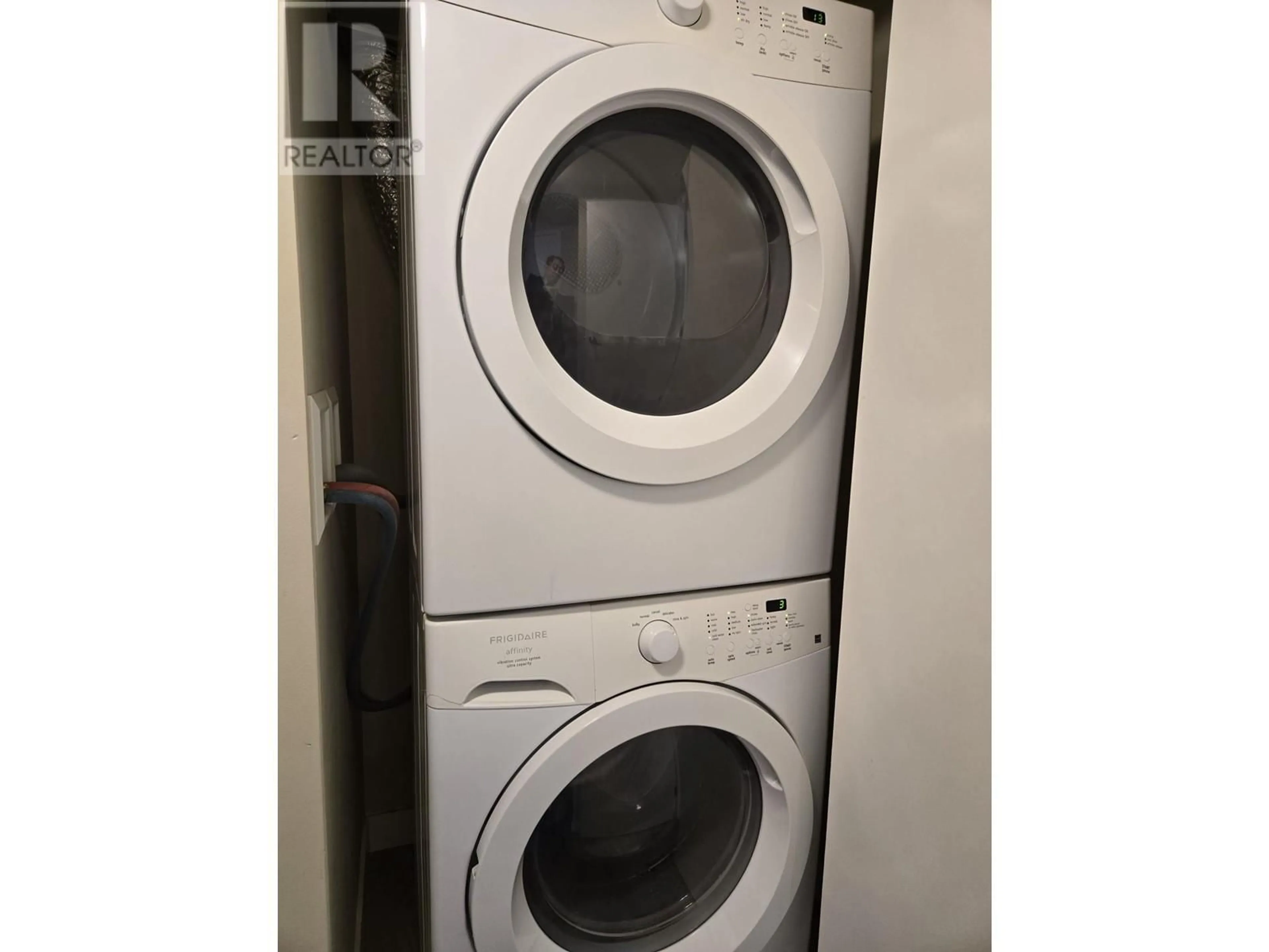 Laundry room for 512 - 2689 KINGSWAY, Vancouver British Columbia V5R0C3