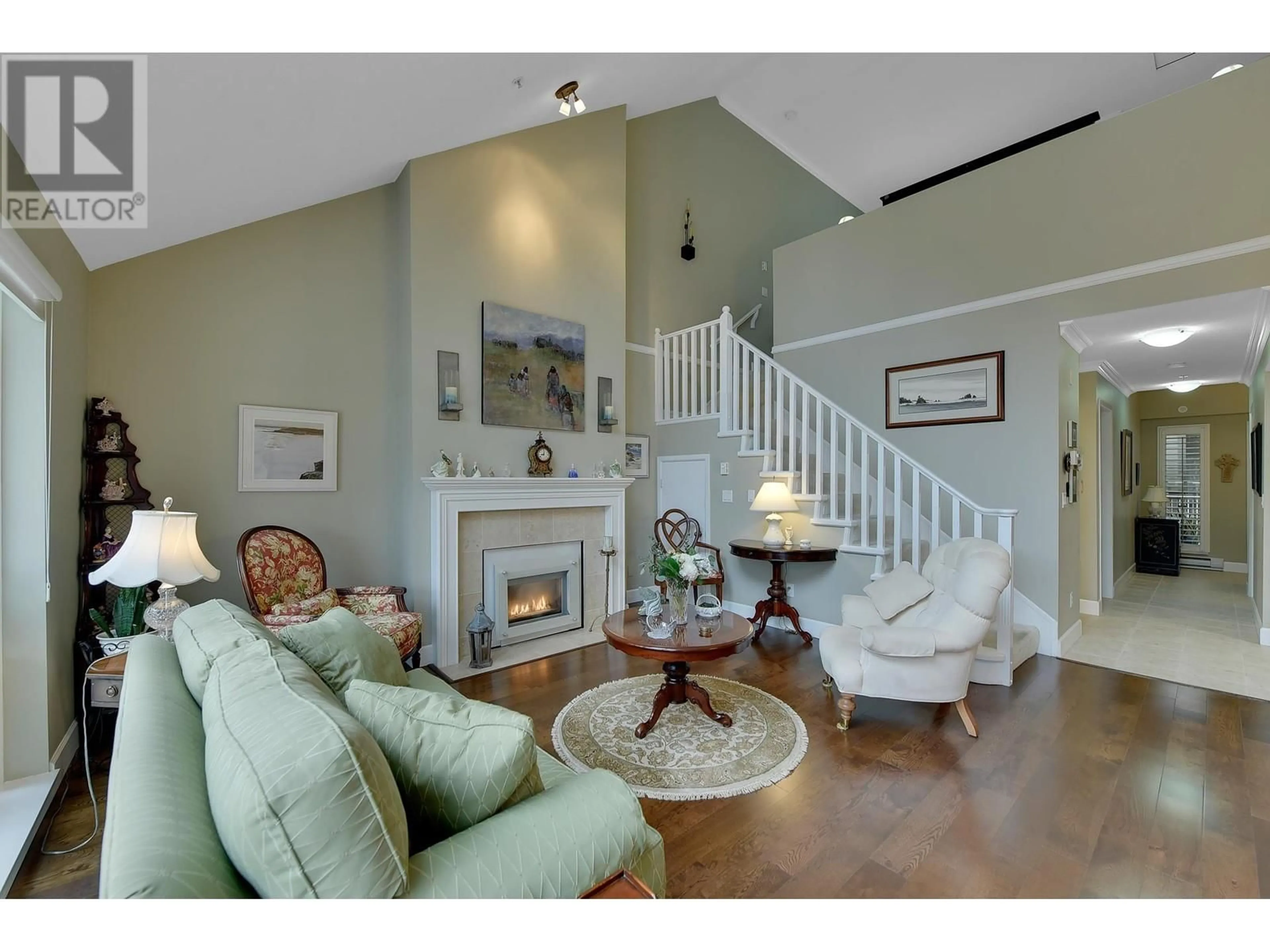 Living room with furniture, unknown for 319 - 1120 TSATSU SHORES DRIVE, Delta British Columbia V4M4G3