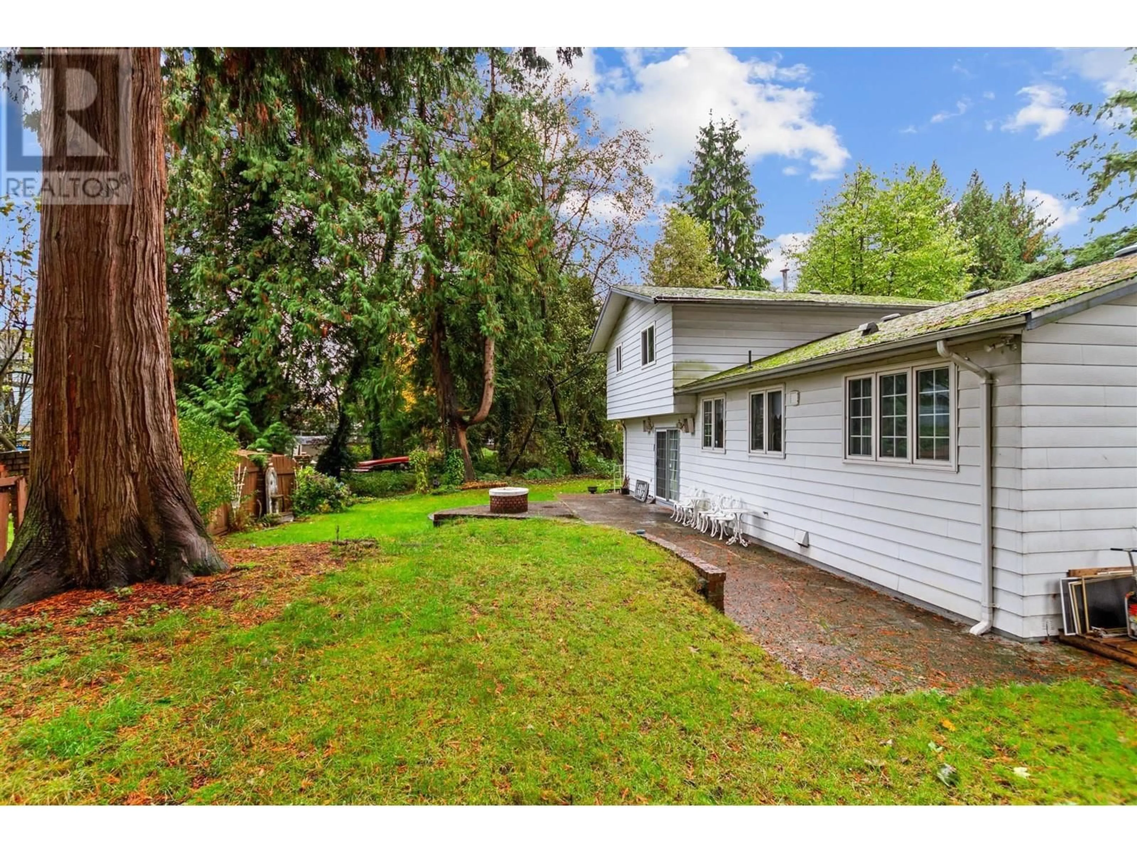 A pic from outside/outdoor area/front of a property/back of a property/a pic from drone, unknown for 3144 LANCASTER PLACE, Port Coquitlam British Columbia V3C3J7