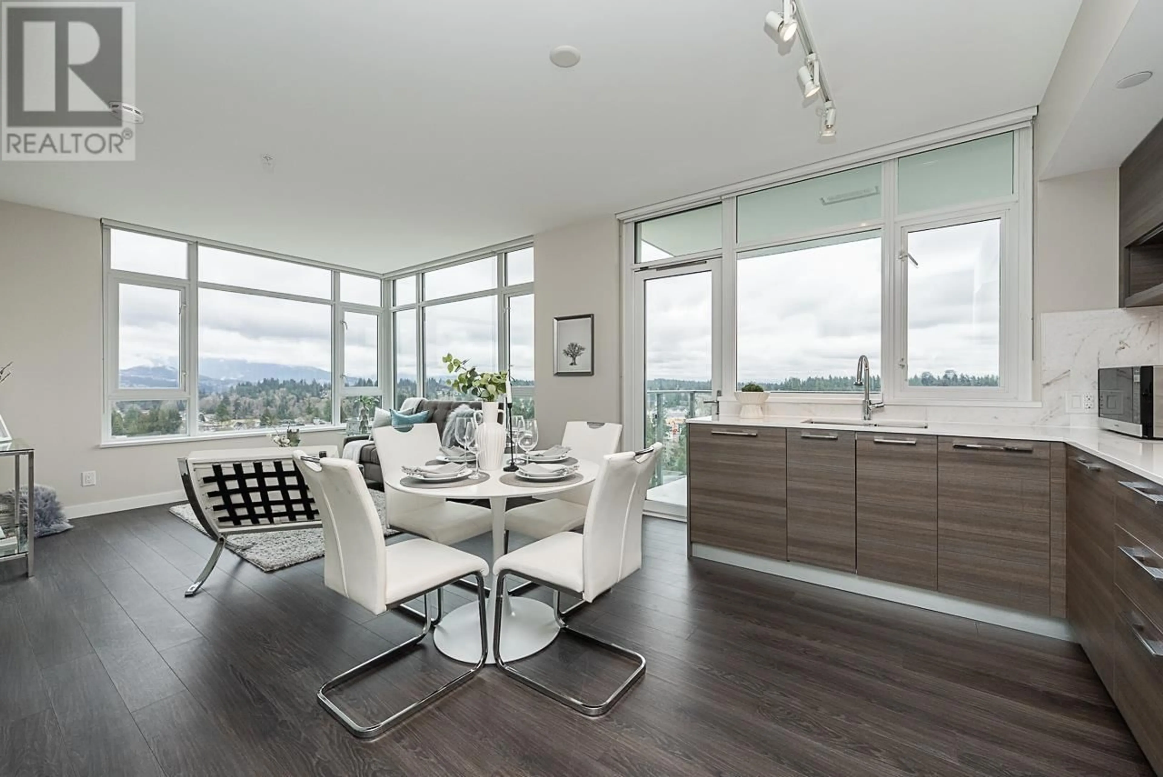 Dining room, wood/laminate floor for 2806 570 EMERSON STREET, Coquitlam British Columbia V3J0G3