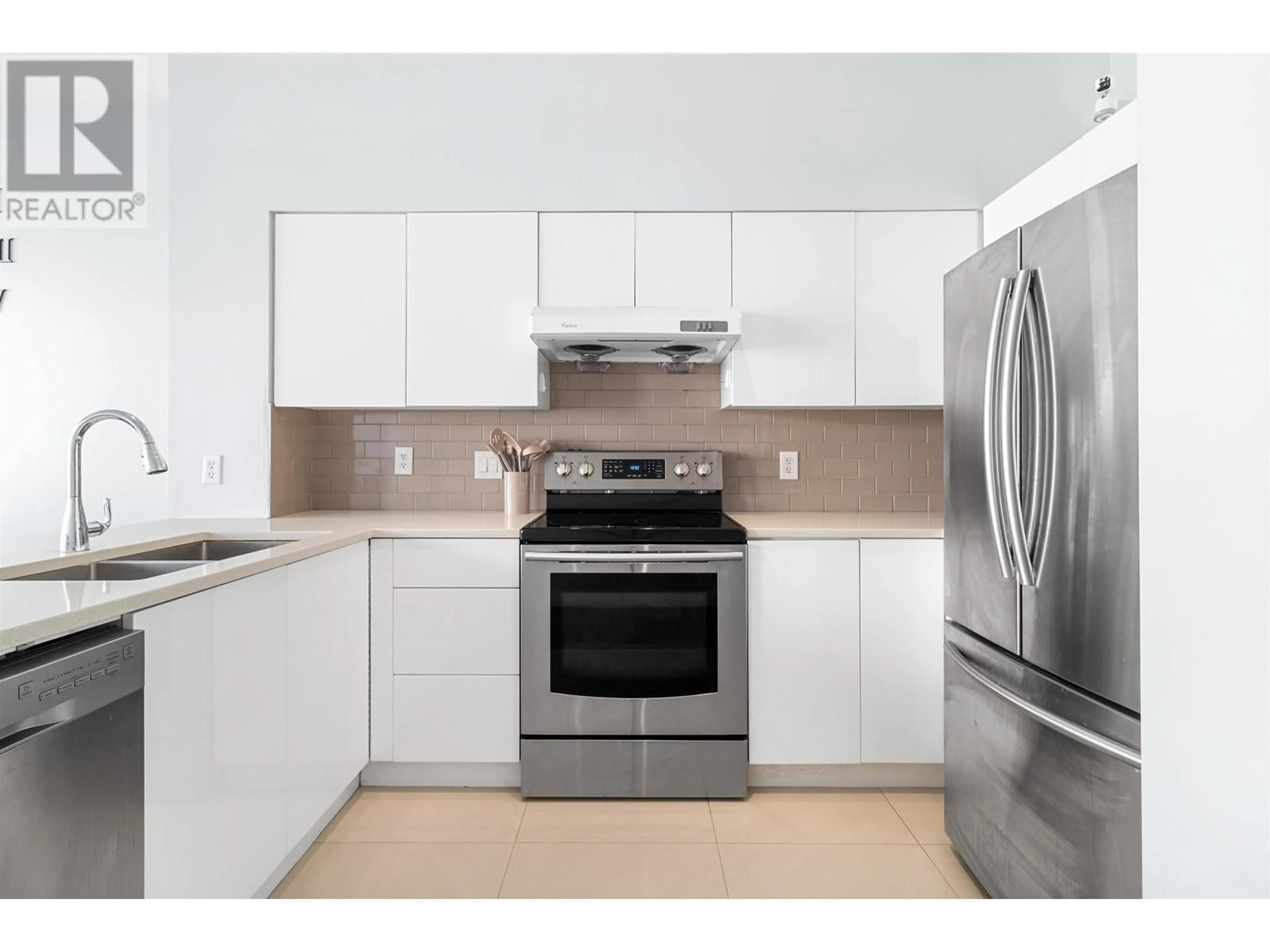 Standard kitchen, unknown for 7 12920 JACK BELL DRIVE, Richmond British Columbia V6V2V9