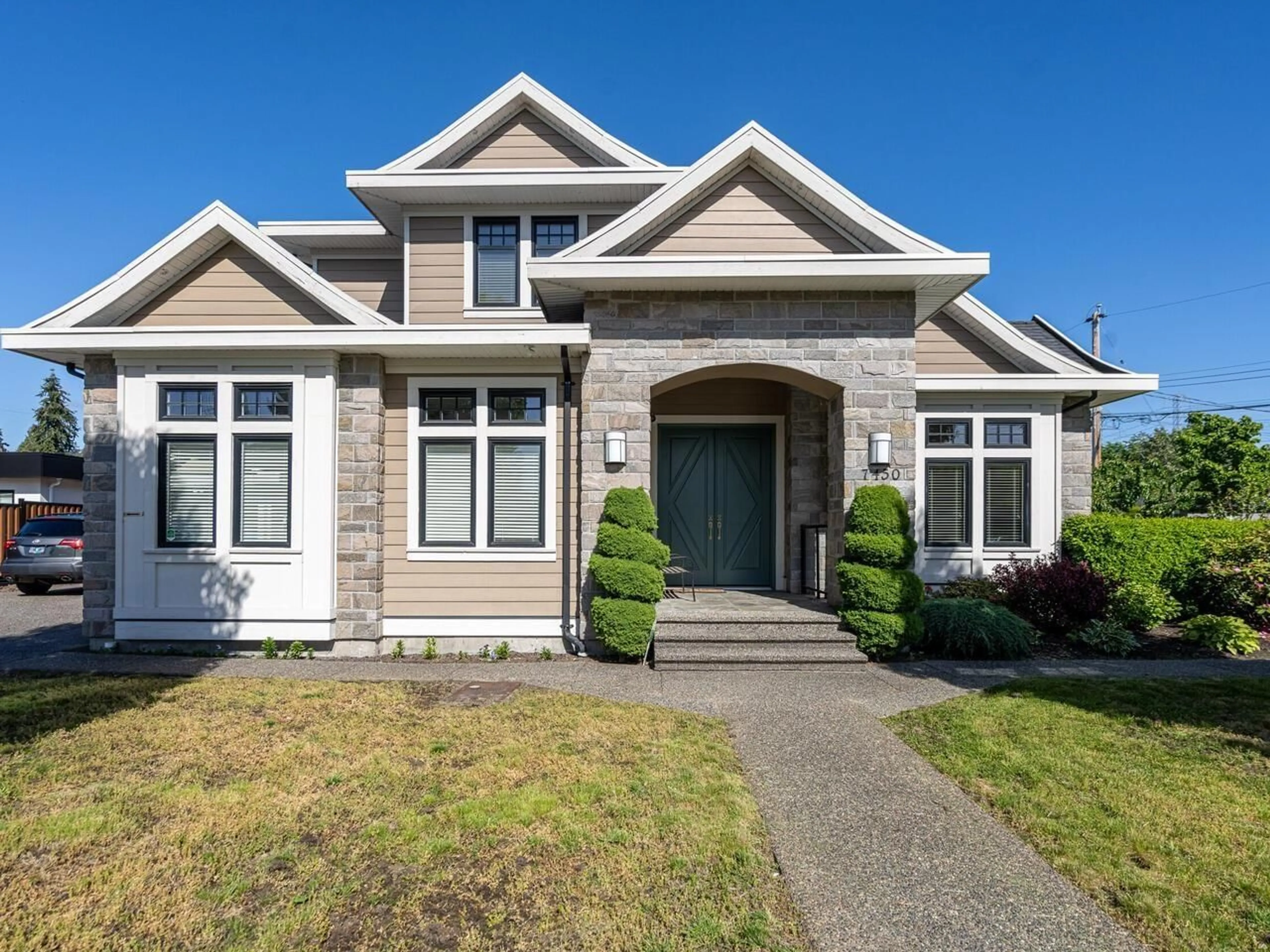 Home with vinyl exterior material, street for 7450 116A, Delta British Columbia V4C5X8