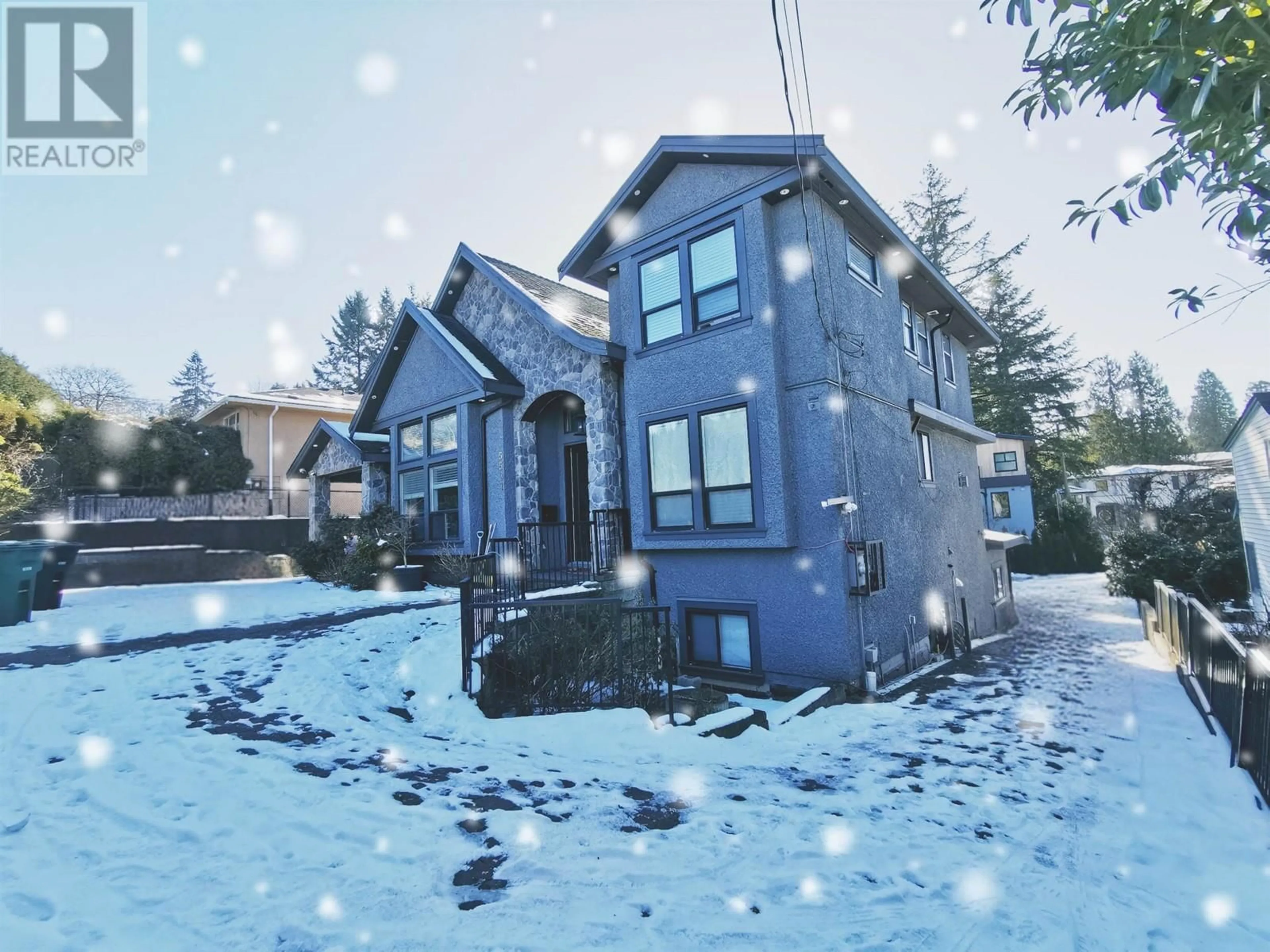 Unknown for 5537 CANADA WAY, Burnaby British Columbia V5E3N5