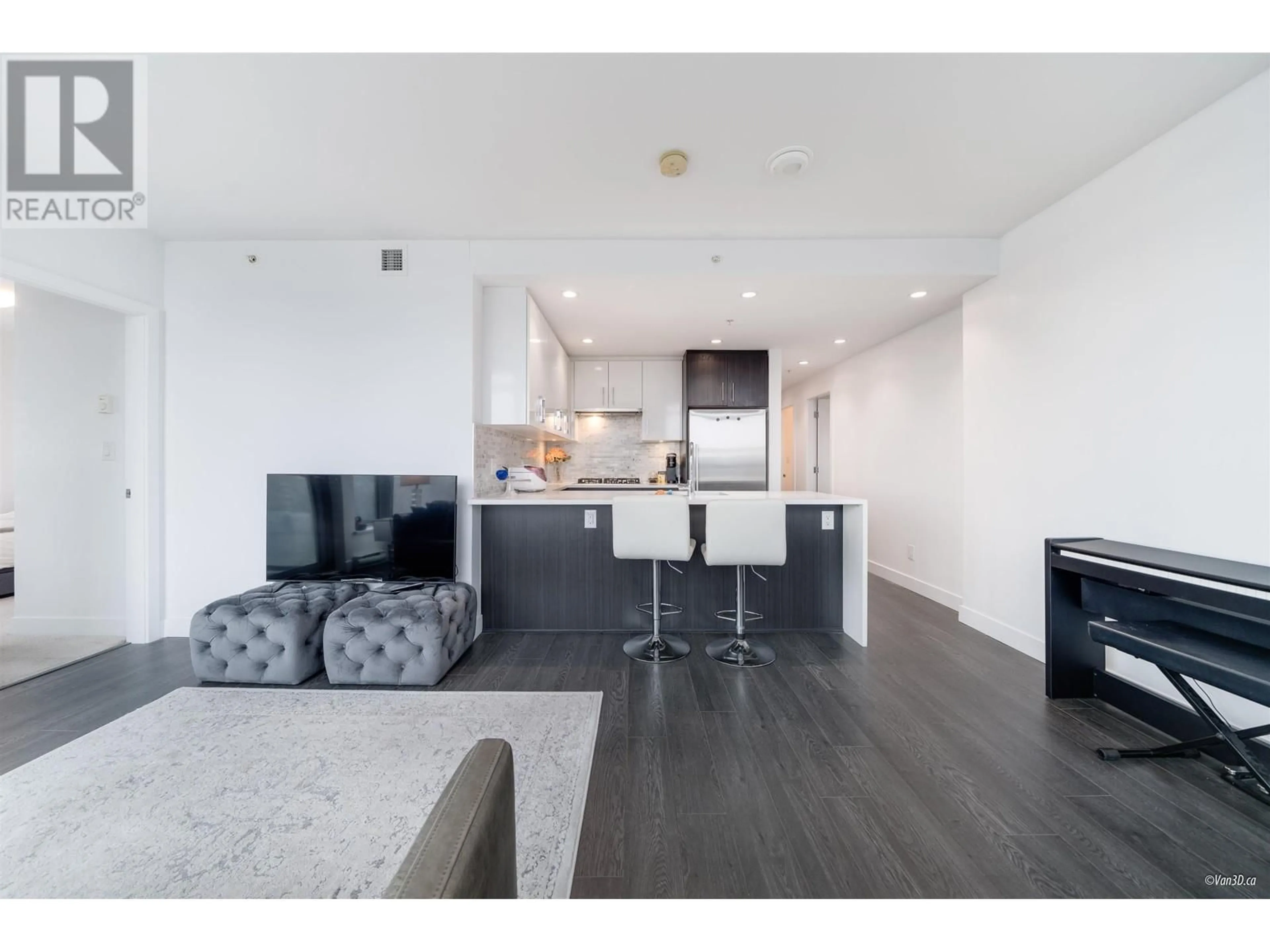 Open concept kitchen, wood/laminate floor for 1501 - 518 WHITING WAY, Coquitlam British Columbia V3J0H7