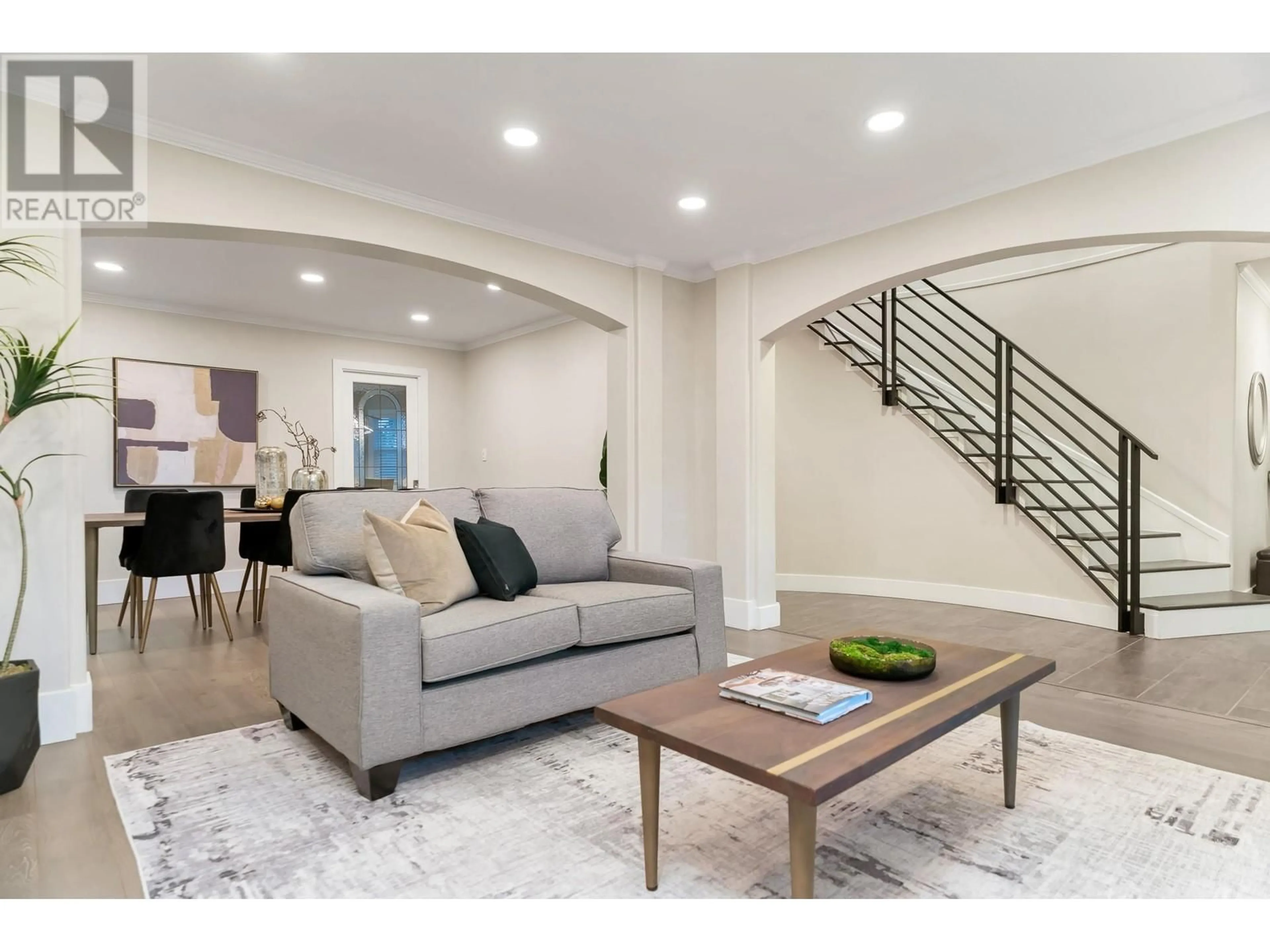 Living room with furniture, unknown for 4713 46A STREET, Delta British Columbia V4K5A4