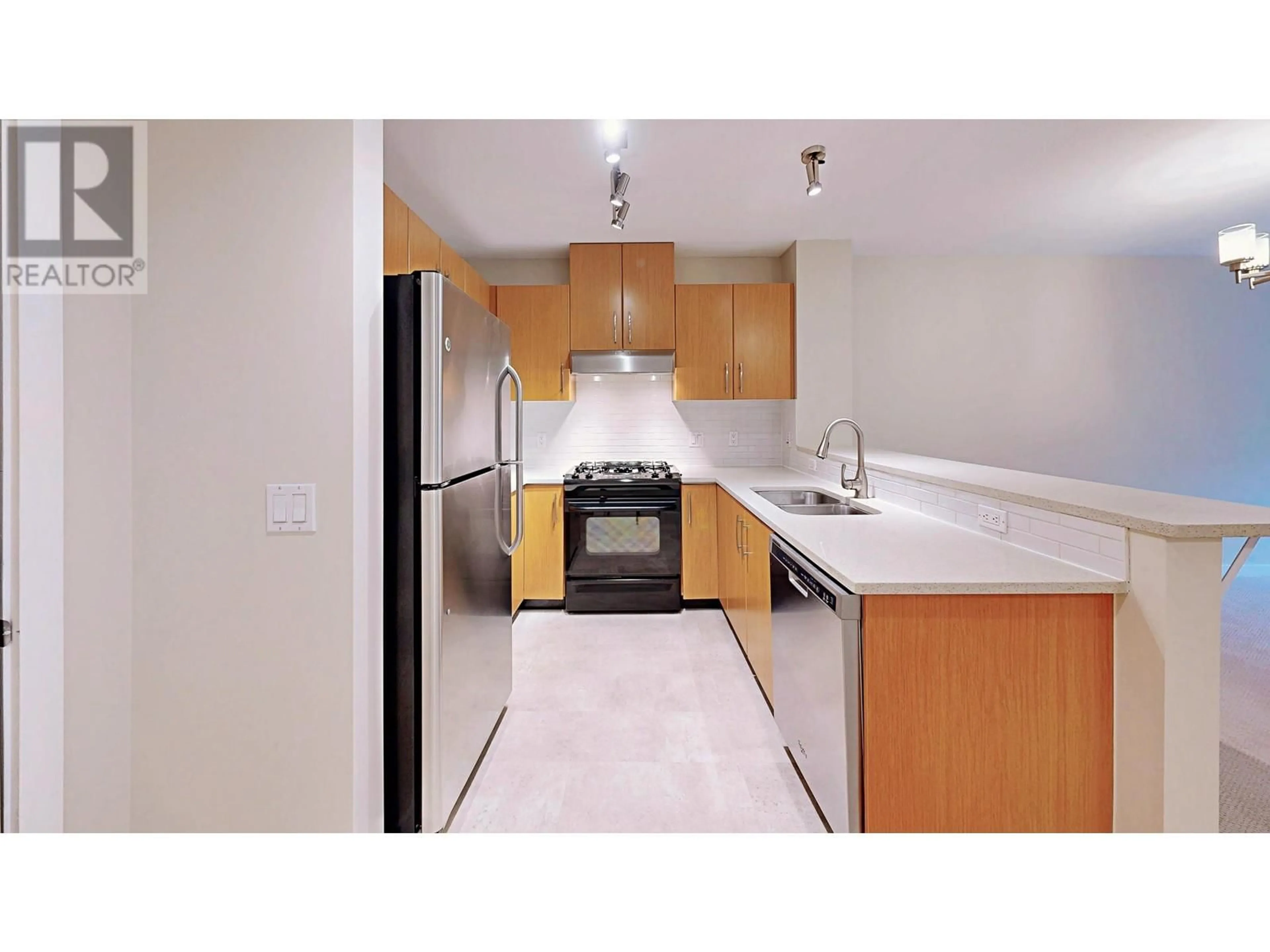 Standard kitchen, unknown for 405 300 KLAHANIE DRIVE, Port Moody British Columbia V3H5K8