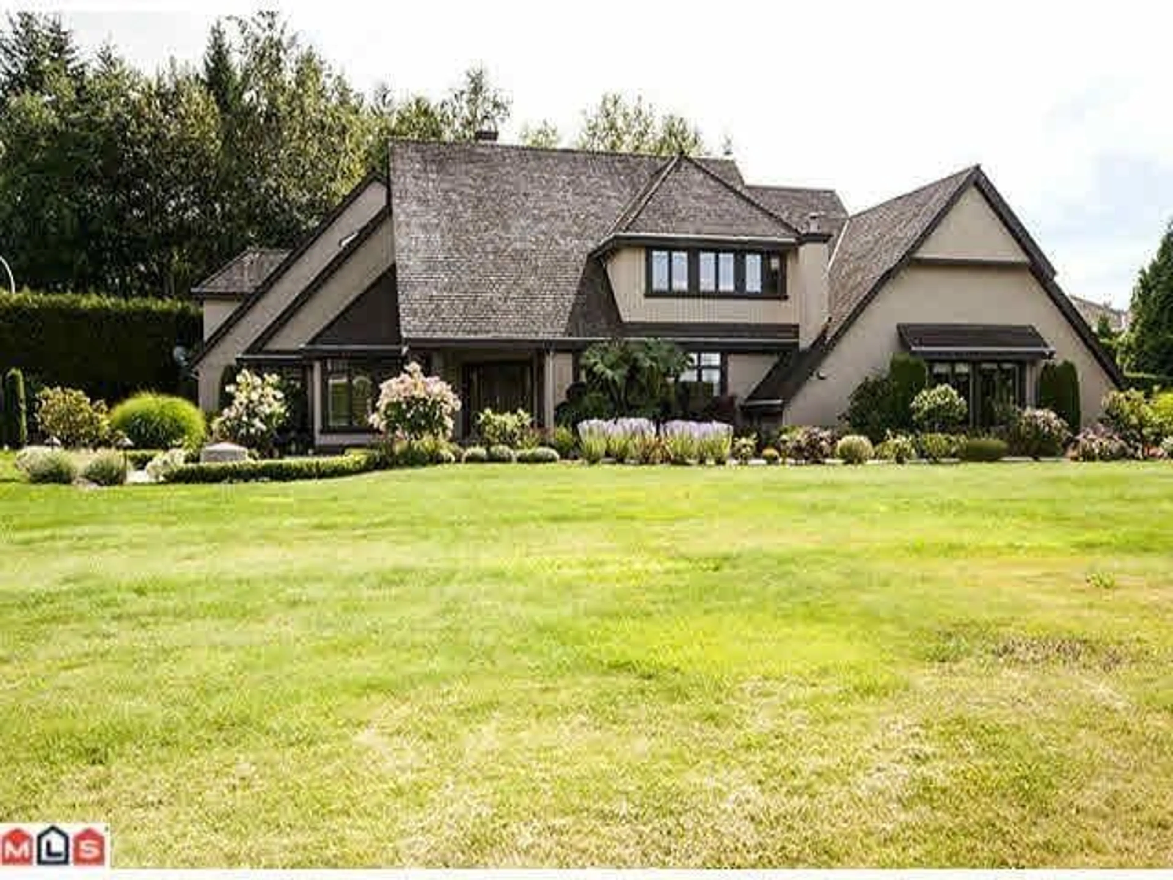 Home with vinyl exterior material, mountain view for 16682 27, Surrey British Columbia V3Z9X1