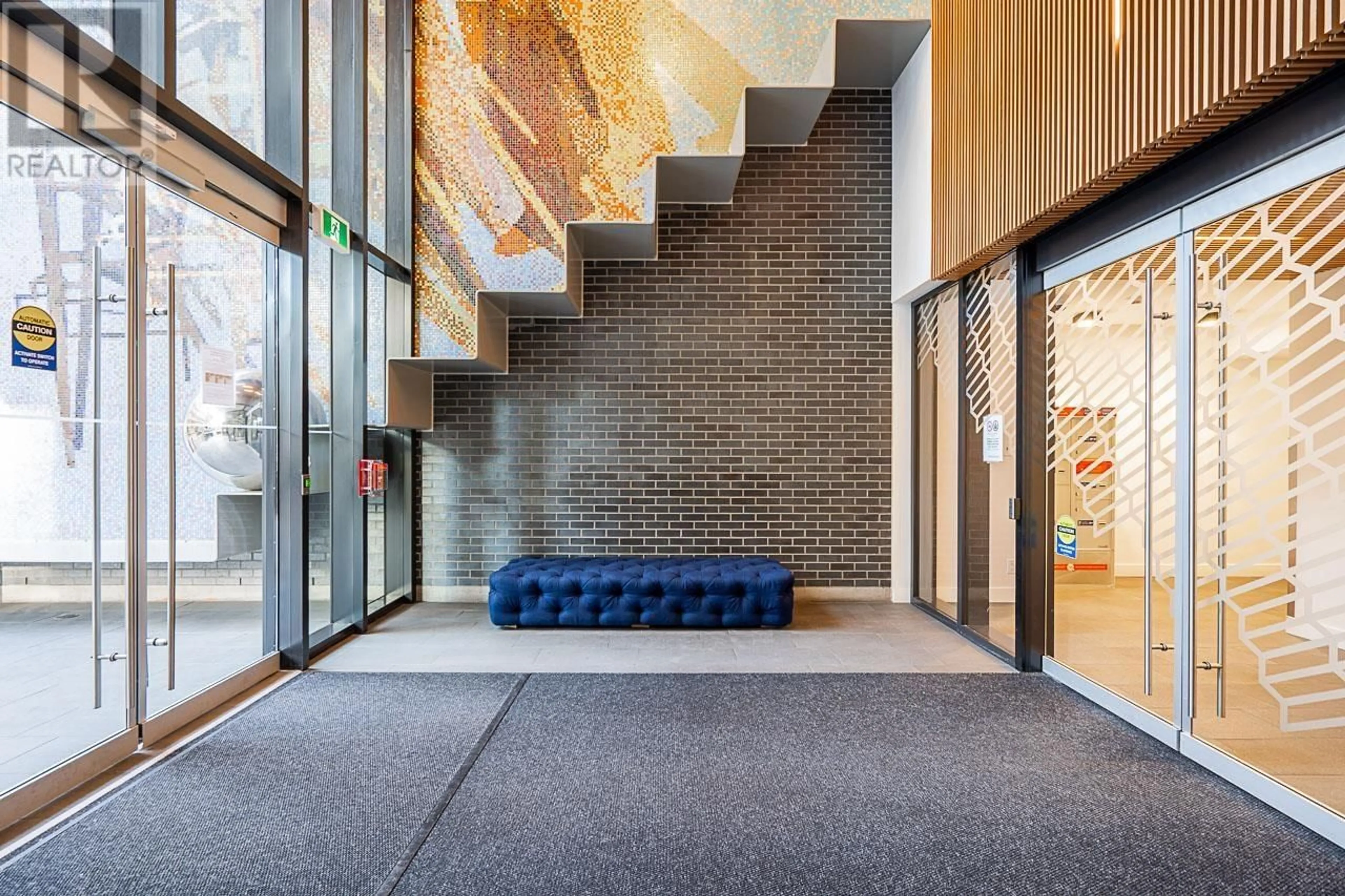 Indoor foyer for 606 - 1133 HORNBY STREET, Vancouver British Columbia V6Z1W1