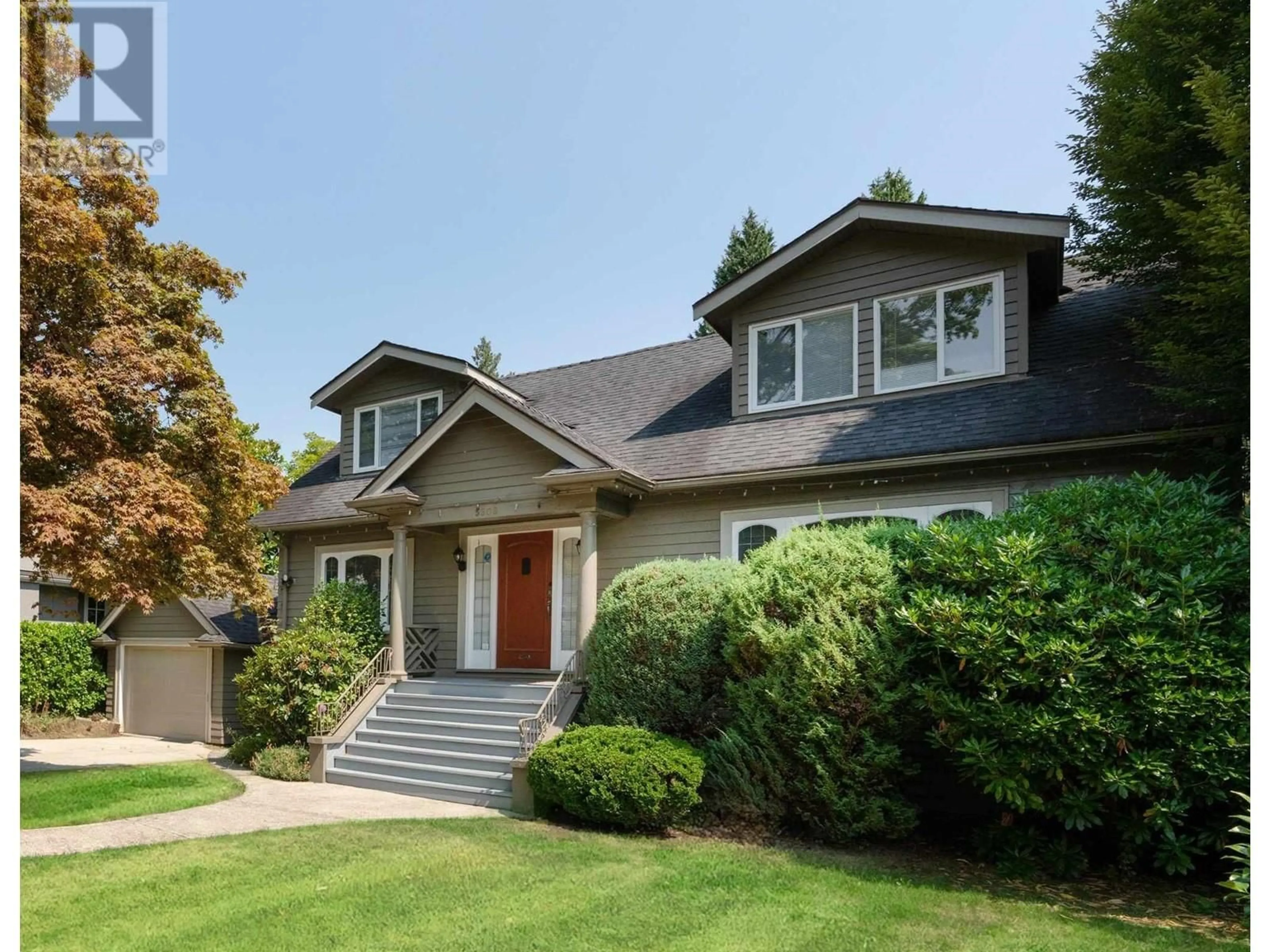 Home with vinyl exterior material, street for 5808 HOLLAND STREET, Vancouver British Columbia V6N2B1