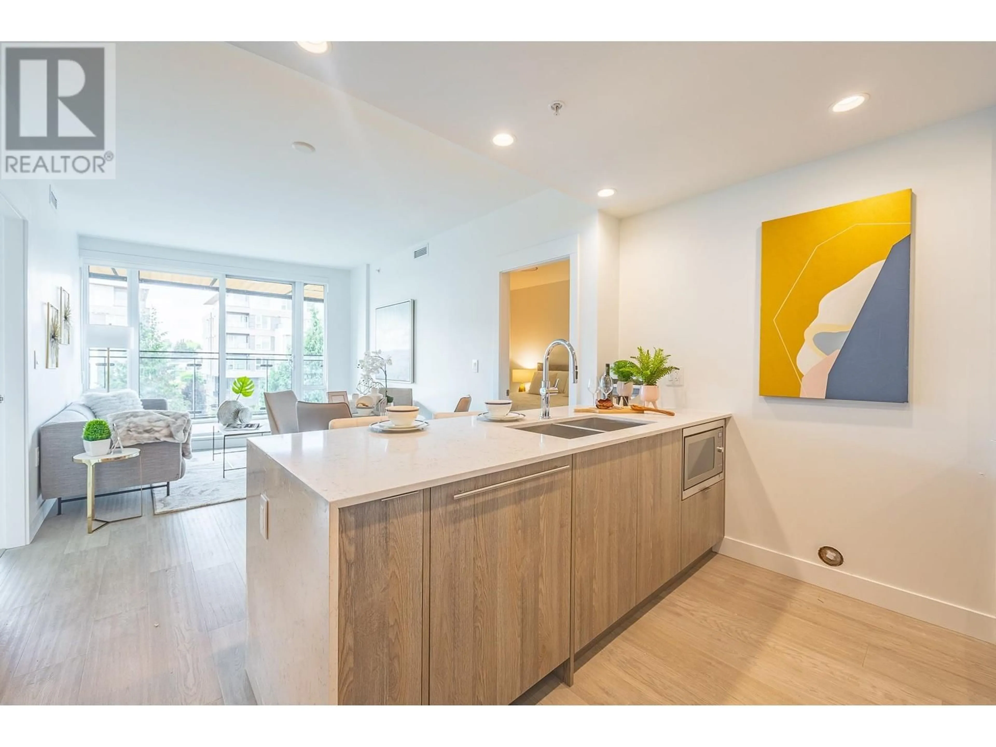 Open concept kitchen, unknown for 205 7638 CAMBIE STREET, Vancouver British Columbia V6P3H7