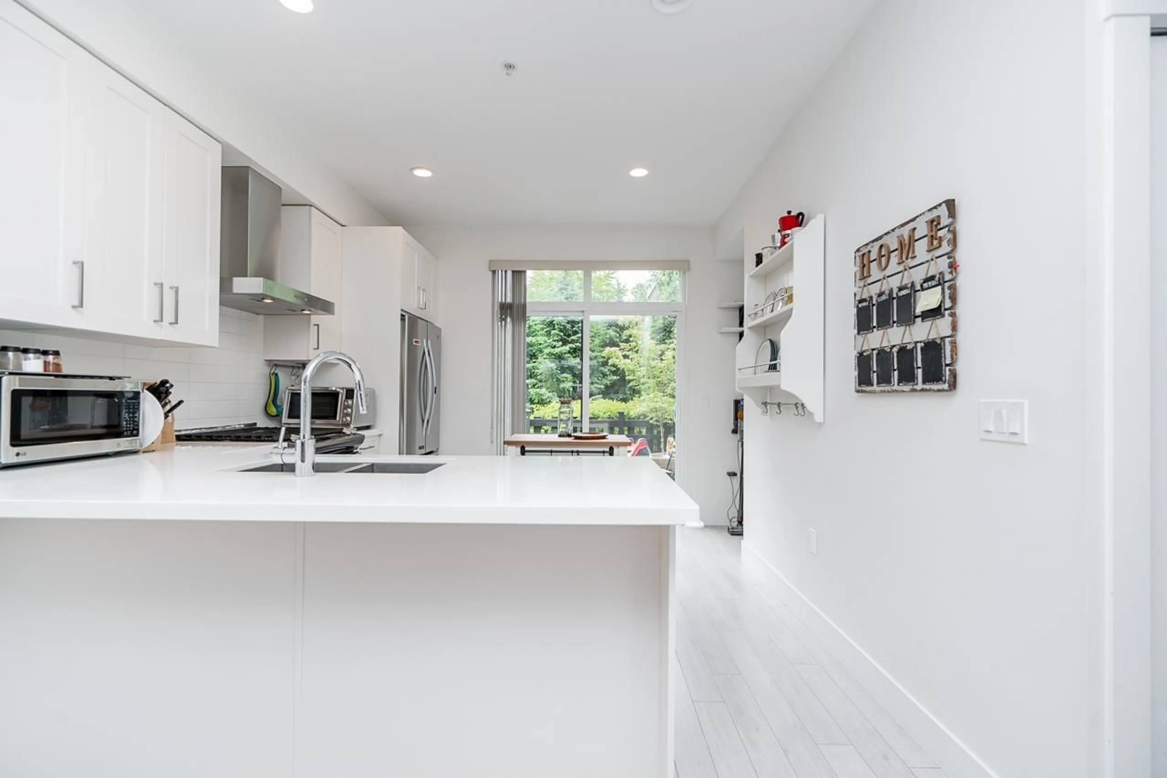 Contemporary kitchen, ceramic/tile floor for 40 8570 204 STREET, Langley British Columbia V2Y0T9