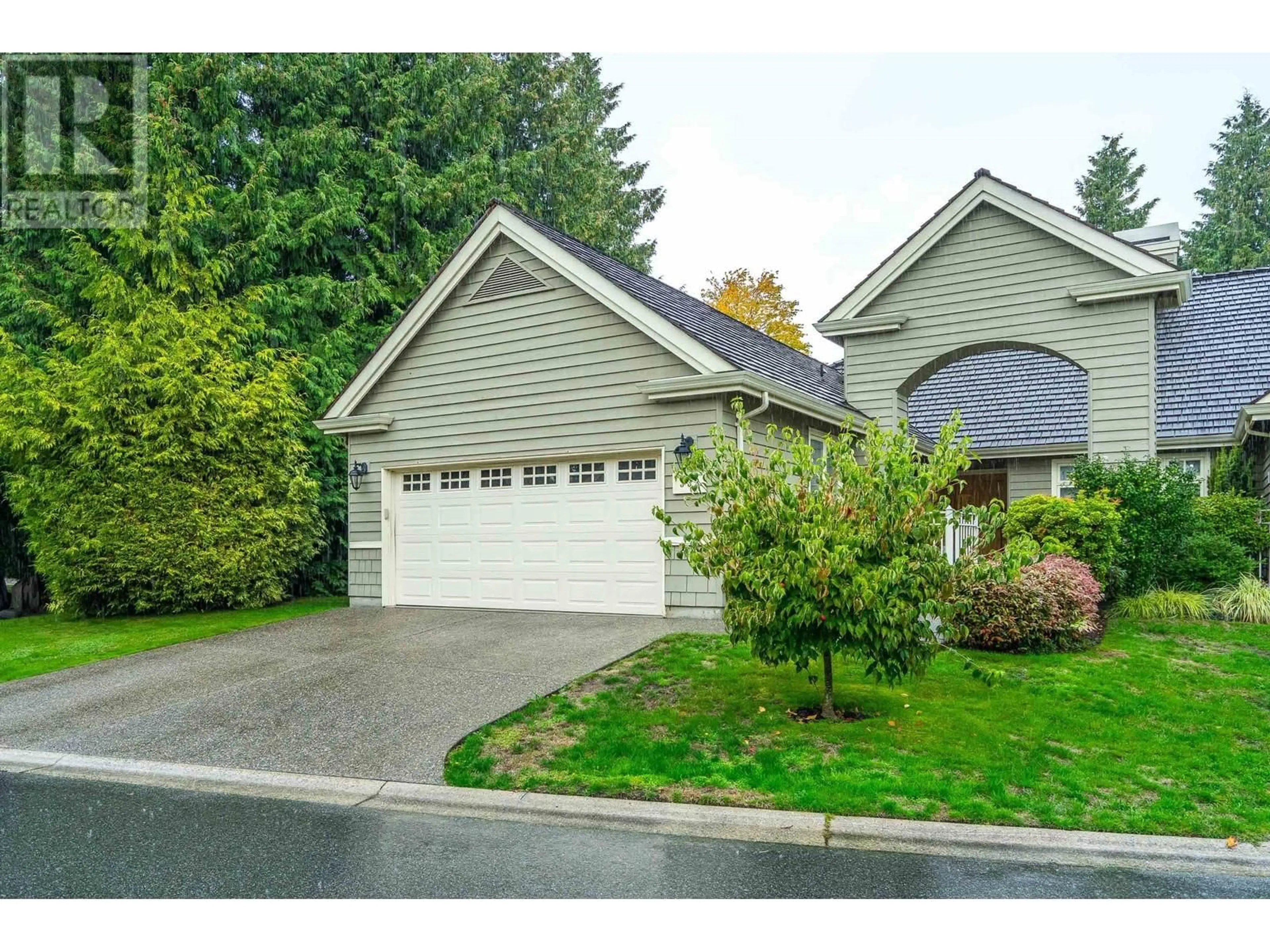 Home with vinyl exterior material, street for 333 - 6505 3 AVENUE, Delta British Columbia V4L2N1