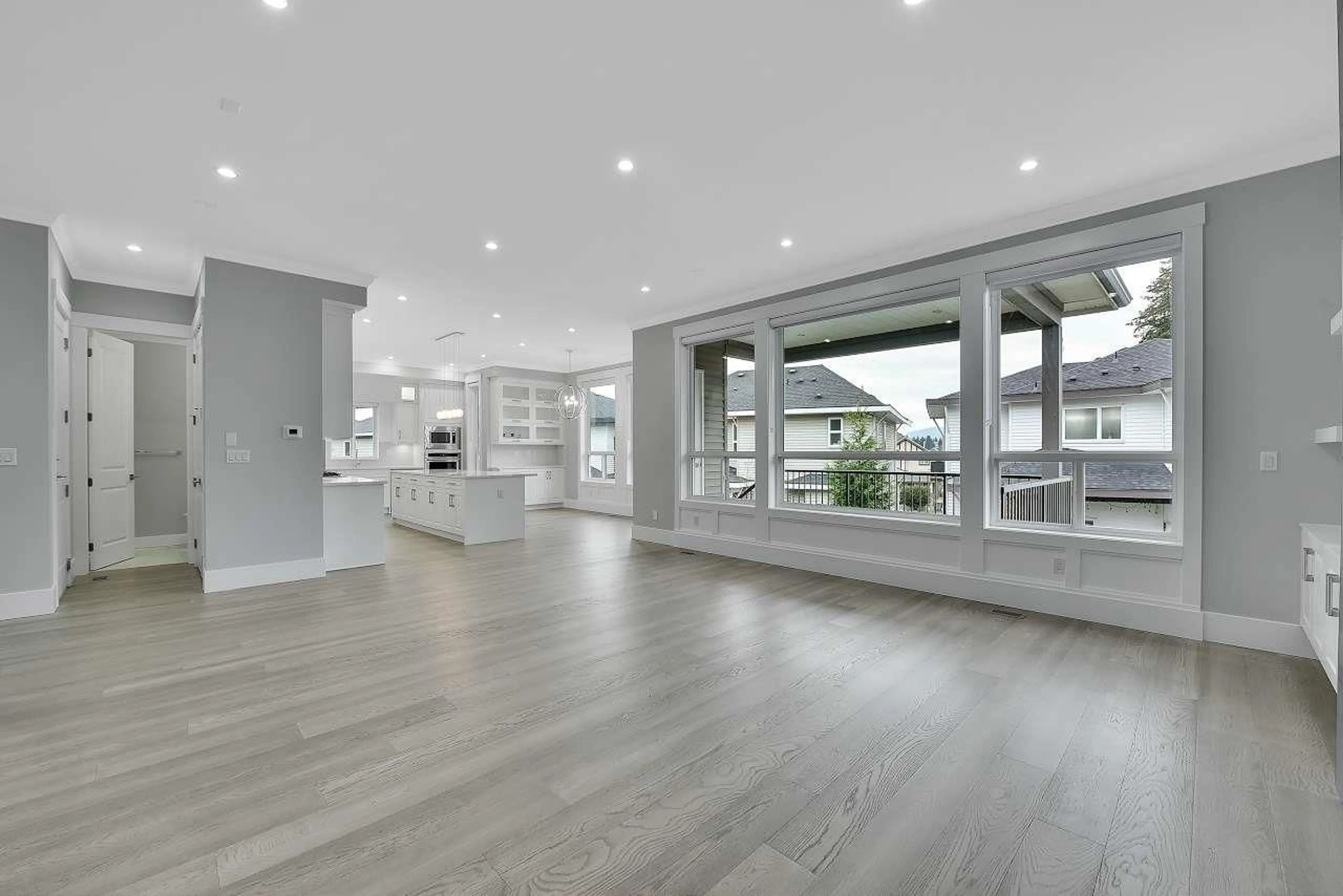 Open concept kitchen, unknown for 14293 61B, Surrey British Columbia V3X0K5