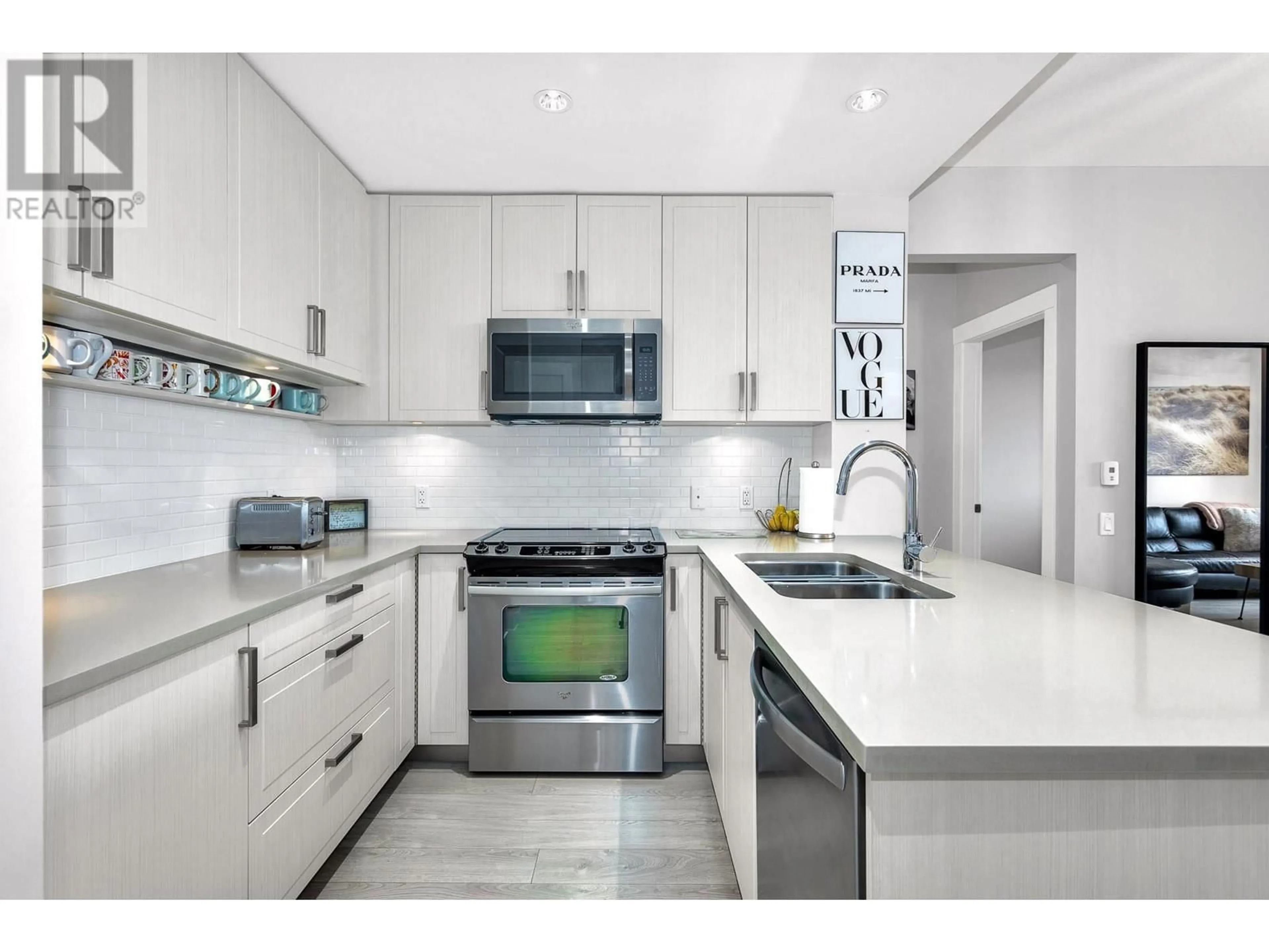 Contemporary kitchen, ceramic/tile floor for 313 550 SEABORNE PLACE, Port Coquitlam British Columbia V3B0L3