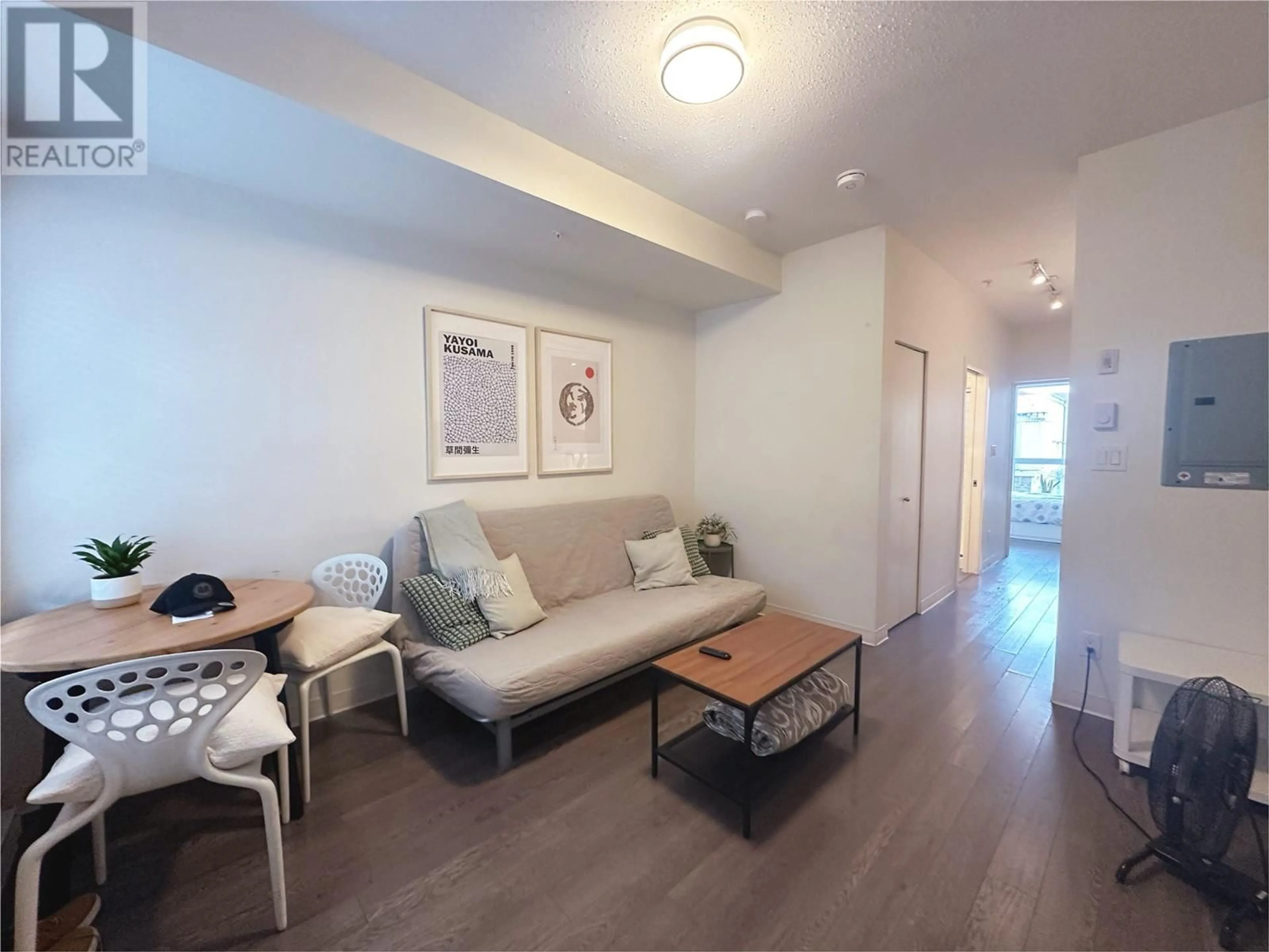 Living room with furniture, unknown for 514 - 138 HASTINGS STREET, Vancouver British Columbia V6A0E6