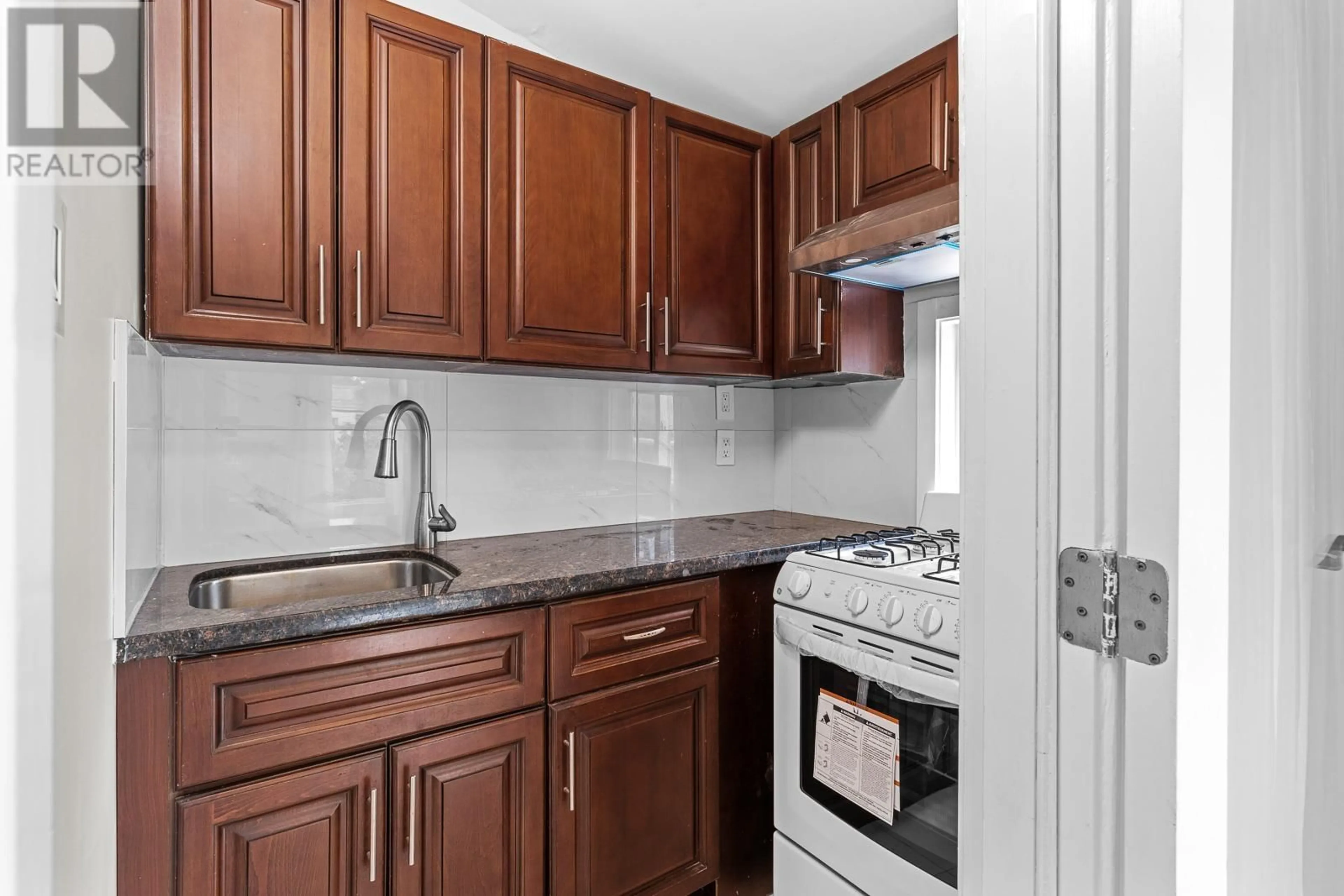 Standard kitchen, unknown for 6968 CHURCHILL STREET, Vancouver British Columbia V6P5B3