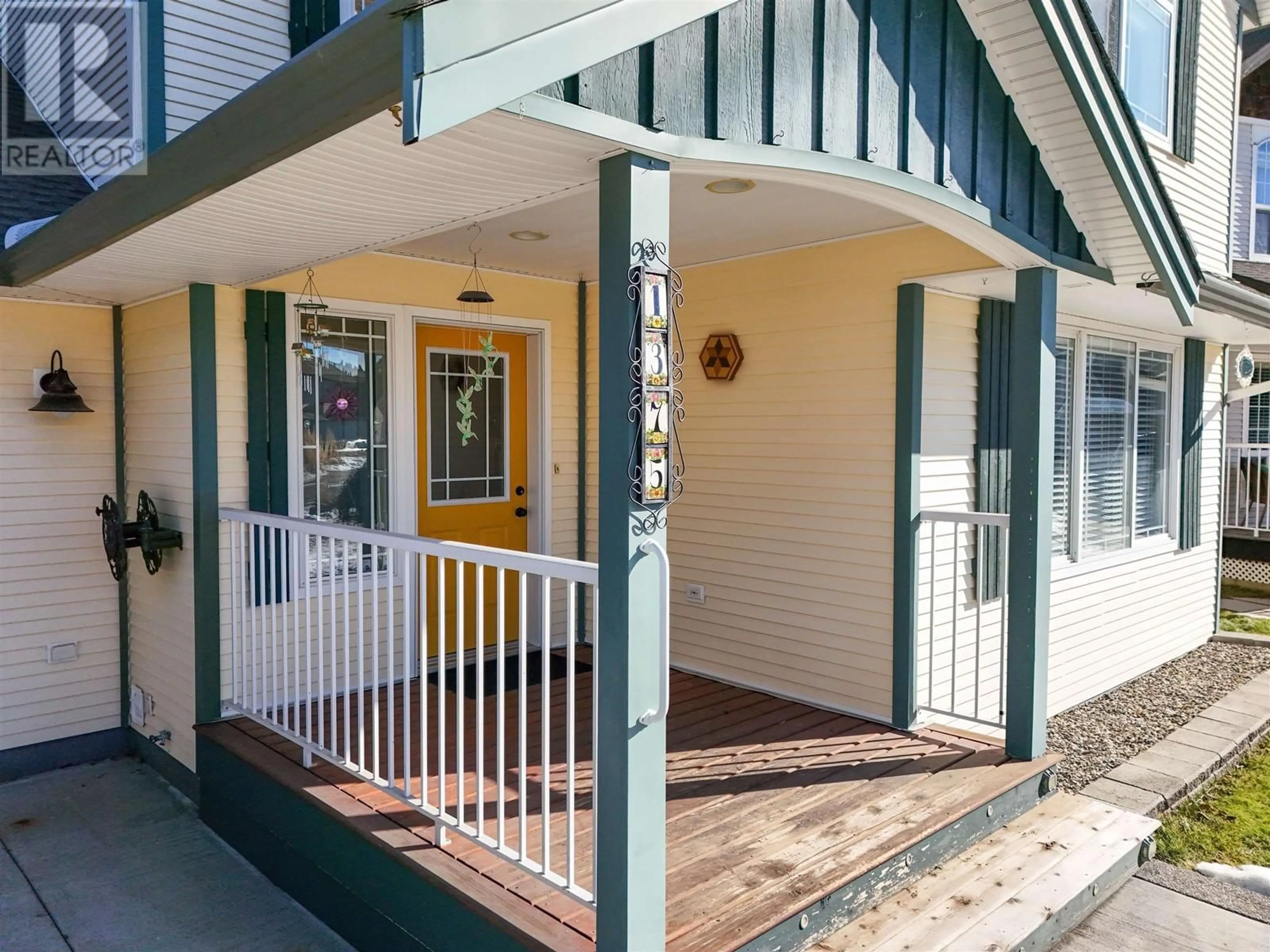 Indoor entryway for 1375 NAGRA AVENUE, Quesnel British Columbia V2J6P6