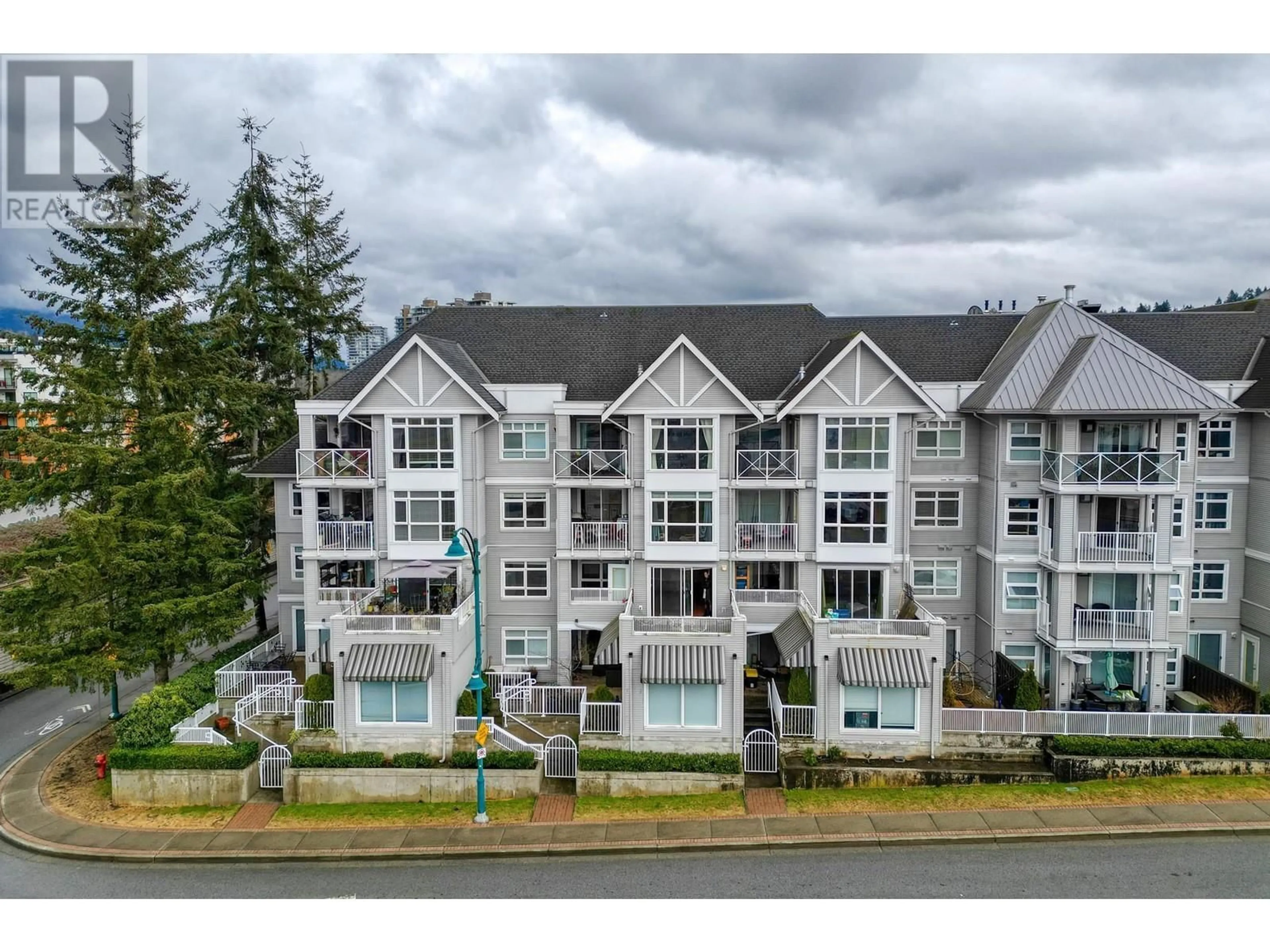 A pic from outside/outdoor area/front of a property/back of a property/a pic from drone, mountain view for 212 3136 ST JOHNS STREET, Port Moody British Columbia V3H5E4