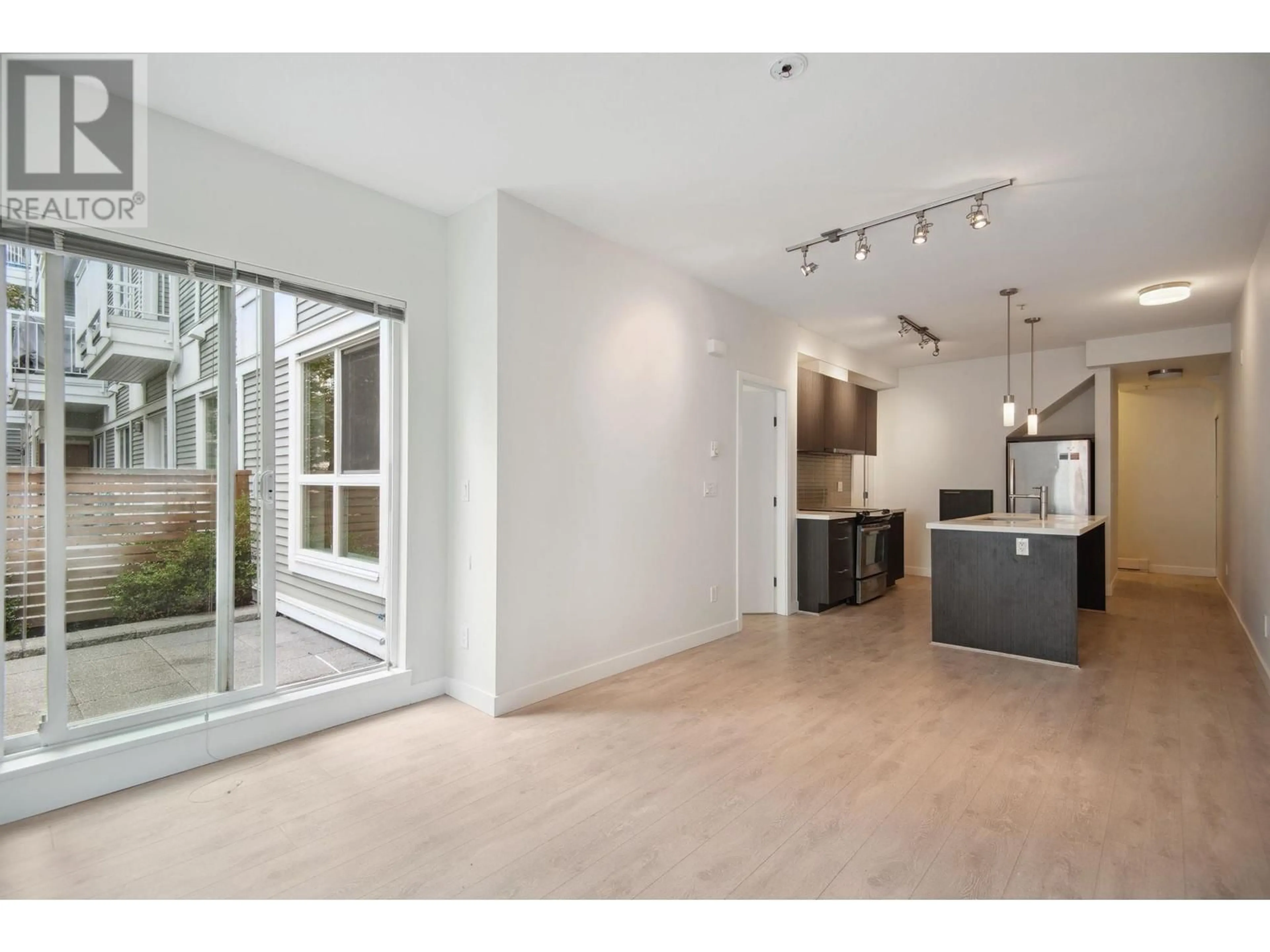 Open concept kitchen, unknown for 321 618 LANGSIDE AVENUE, Coquitlam British Columbia V3J0B8