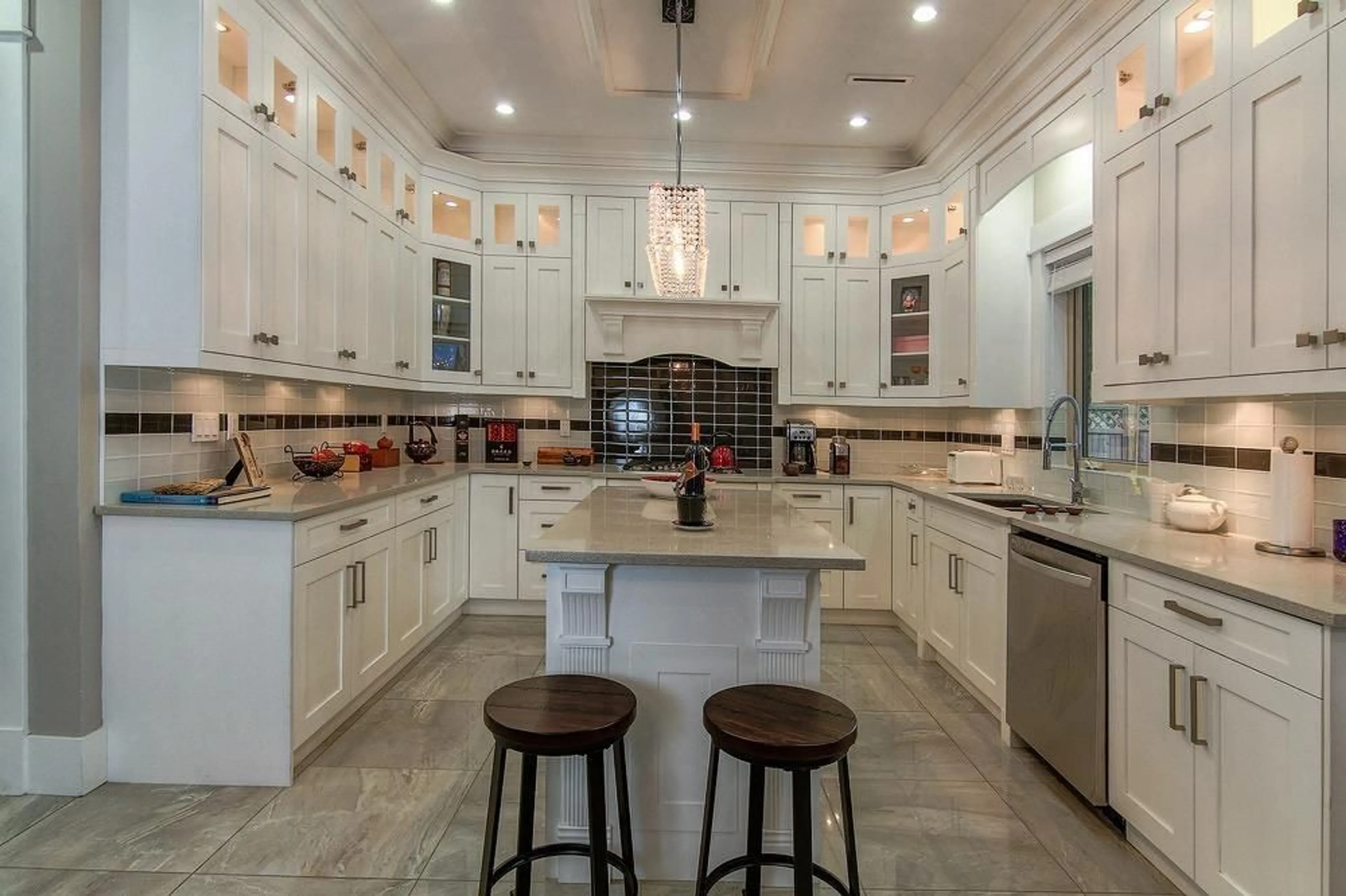 Contemporary kitchen, ceramic/tile floor for 2309 154, Surrey British Columbia V4A4S6