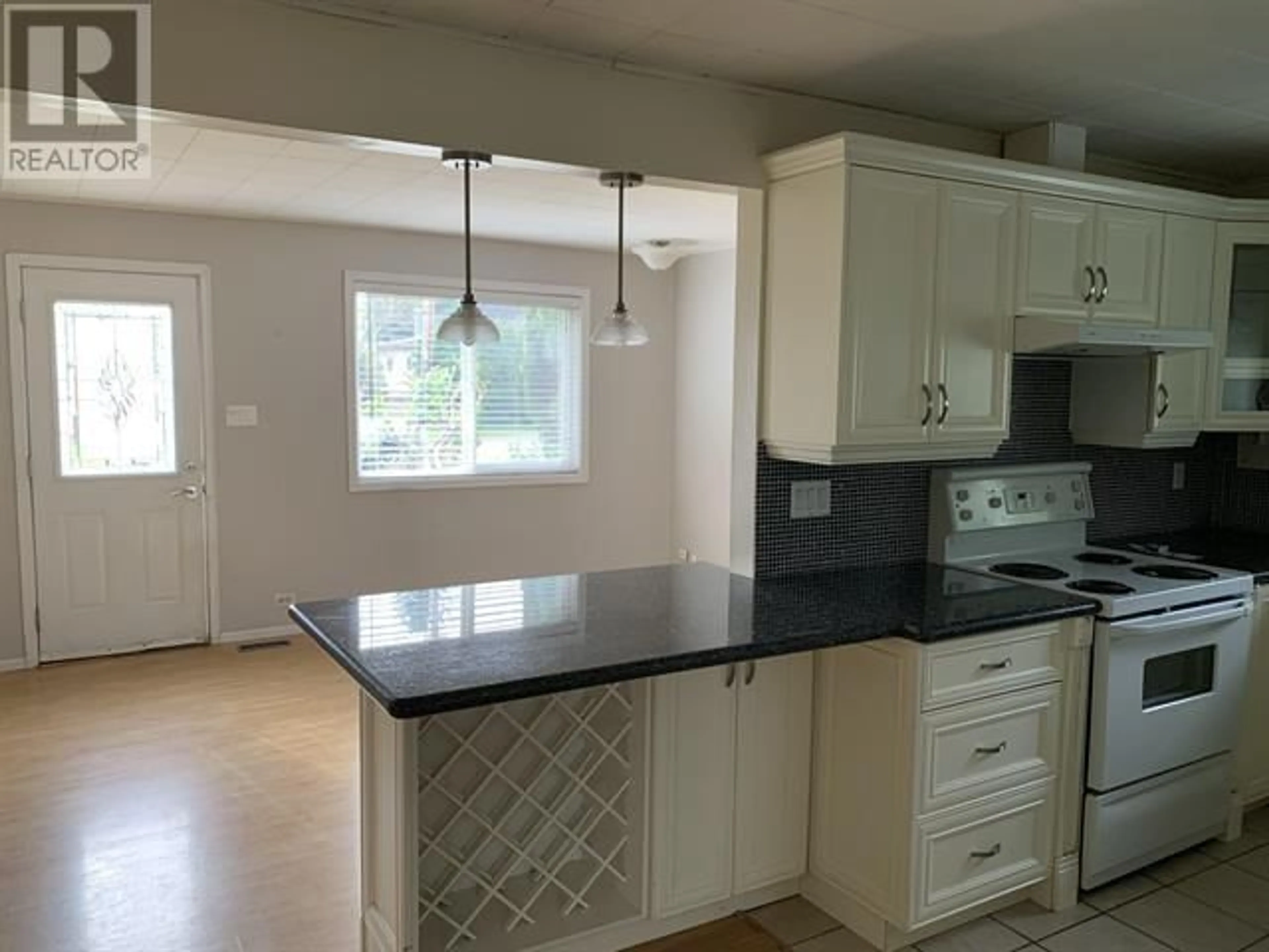 Open concept kitchen, unknown for 20283 WANSTEAD STREET, Maple Ridge British Columbia V2X1J2