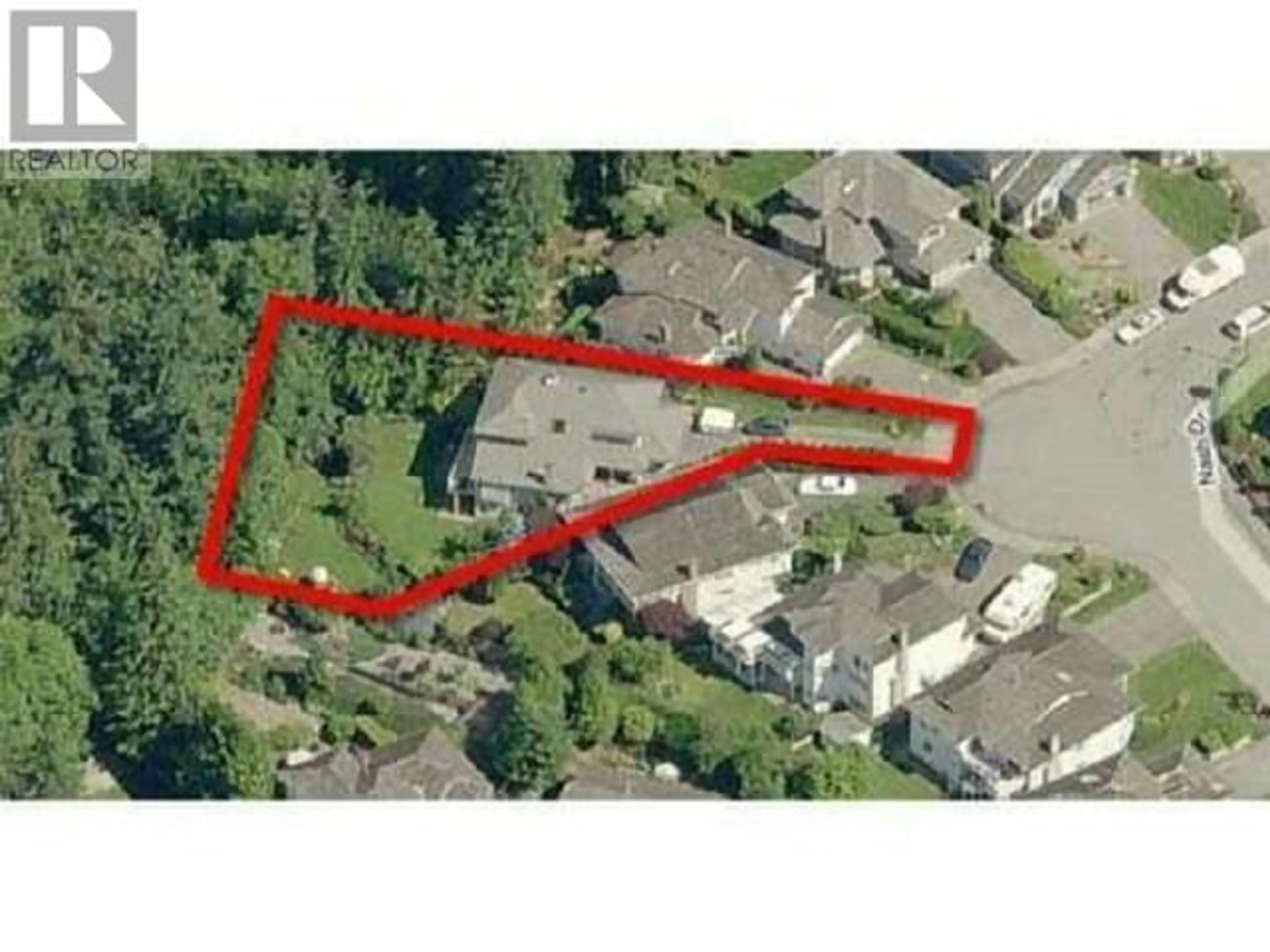 A pic from outside/outdoor area/front of a property/back of a property/a pic from drone, street for 2808 NASH DRIVE, Coquitlam British Columbia V3B6S9