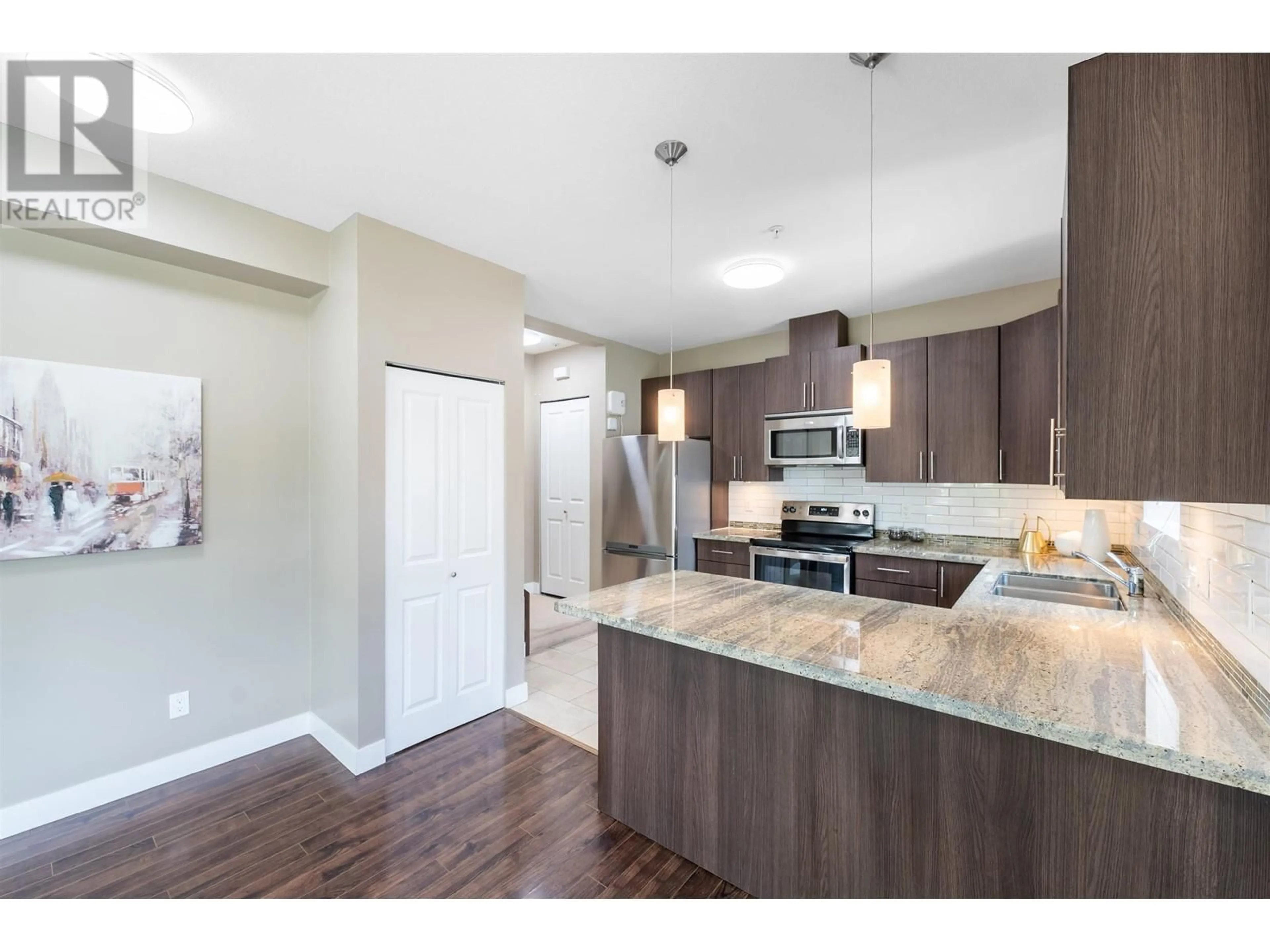 Open concept kitchen, unknown for 208 3888 NORFOLK STREET, Burnaby British Columbia V5G1E5