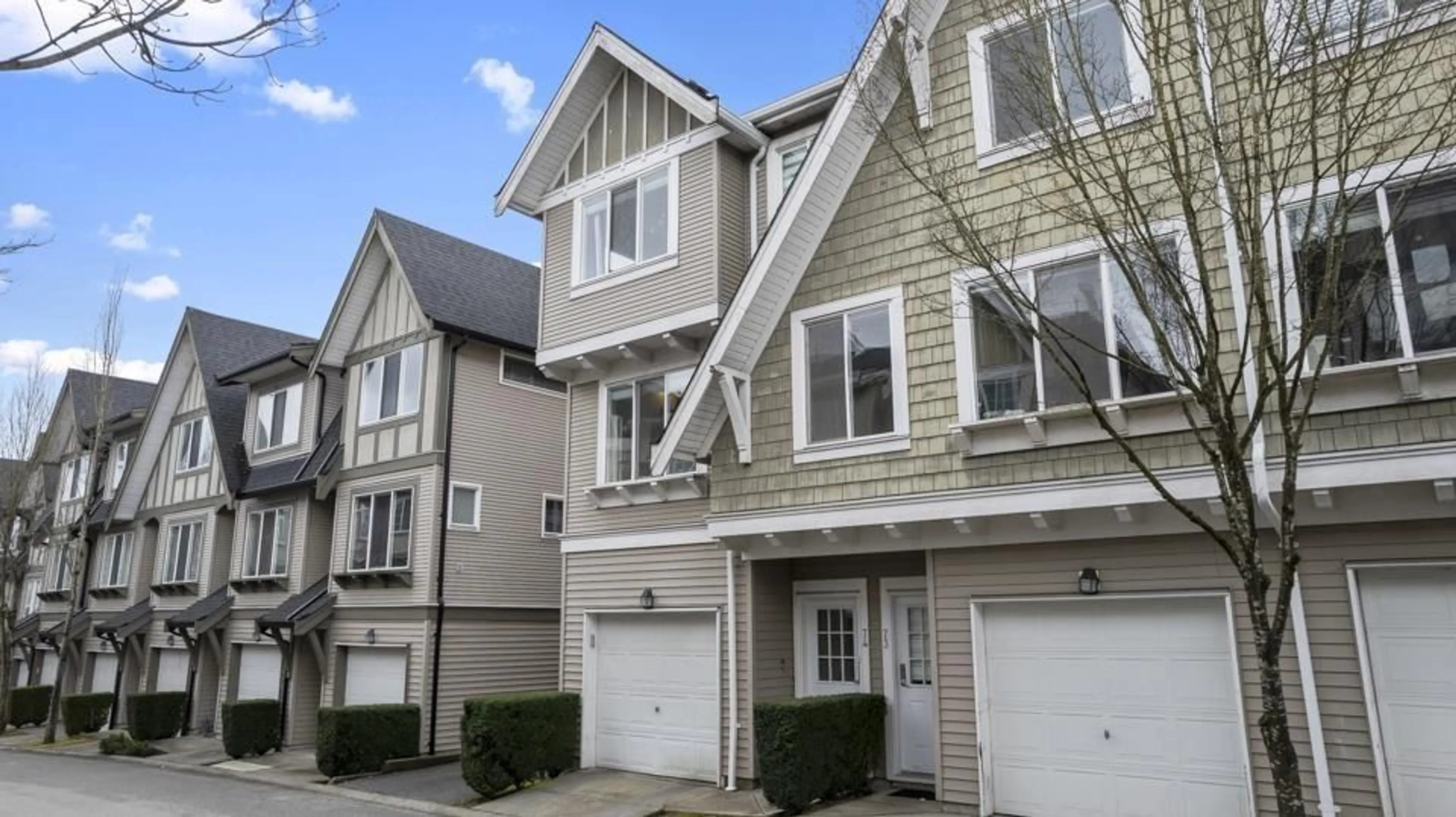 Home with vinyl exterior material, street for 74 - 8775 161, Surrey British Columbia V4N5G3