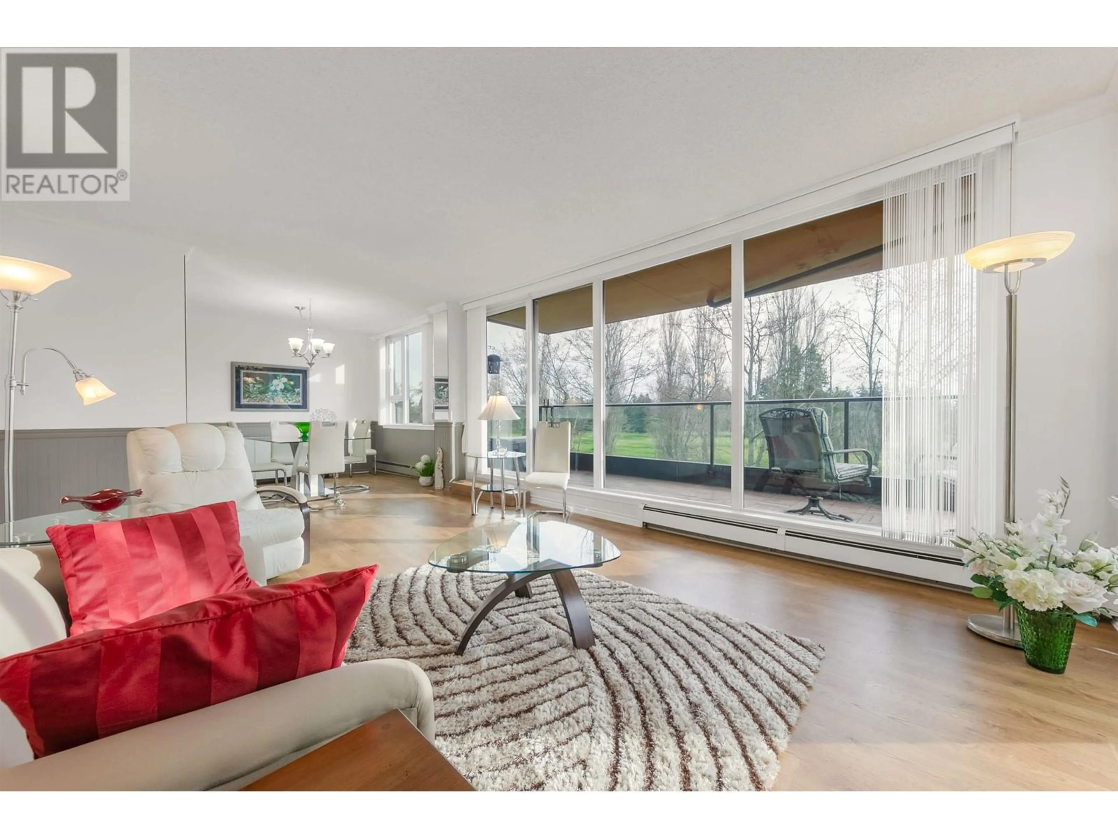 Living room with furniture, unknown for 201 - 1350 VIEW CRESCENT, Delta British Columbia V4L2K3