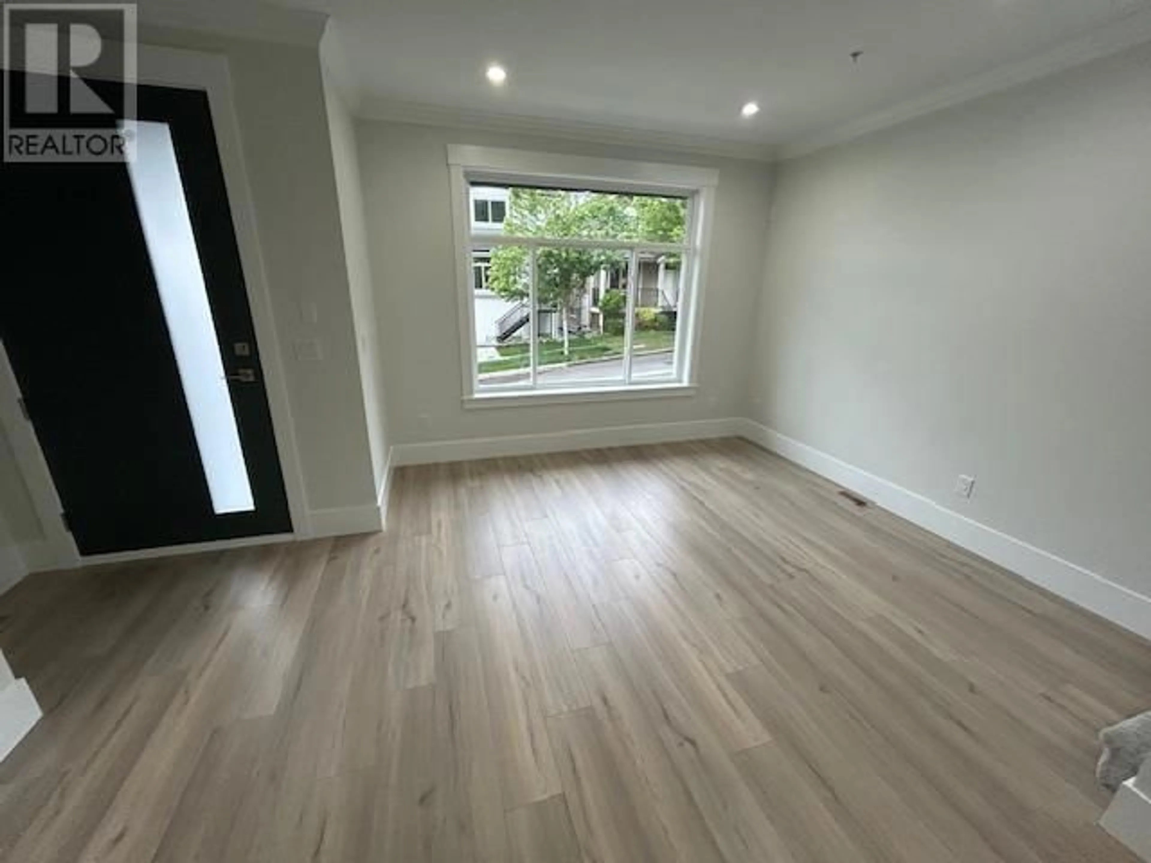 A pic of a room for 24308 101A AVENUE, Maple Ridge British Columbia V2W0A7