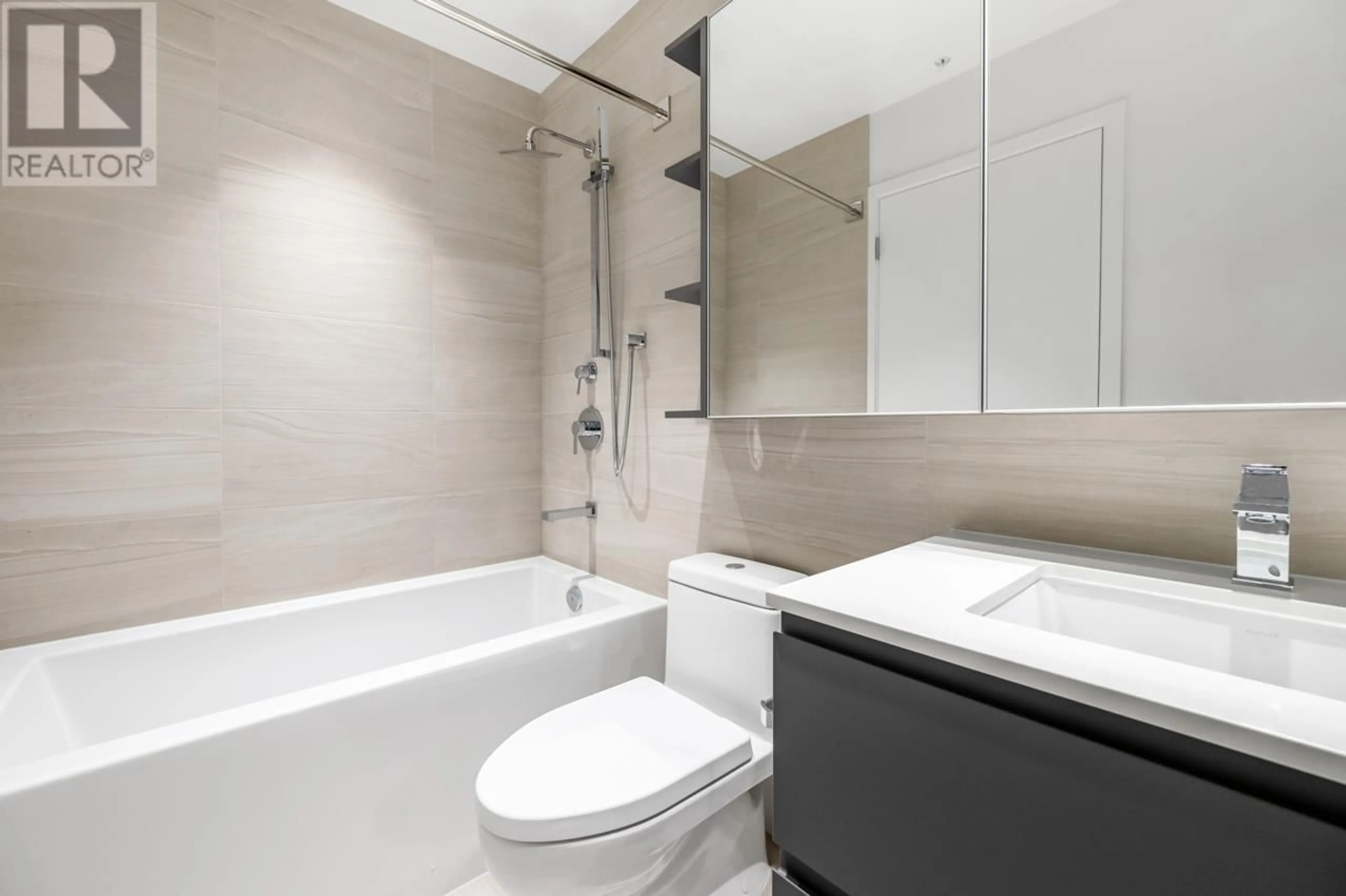 Standard bathroom, ceramic/tile floor for 320 6808 MINORU BOULEVARD, Richmond British Columbia V6Y0M7