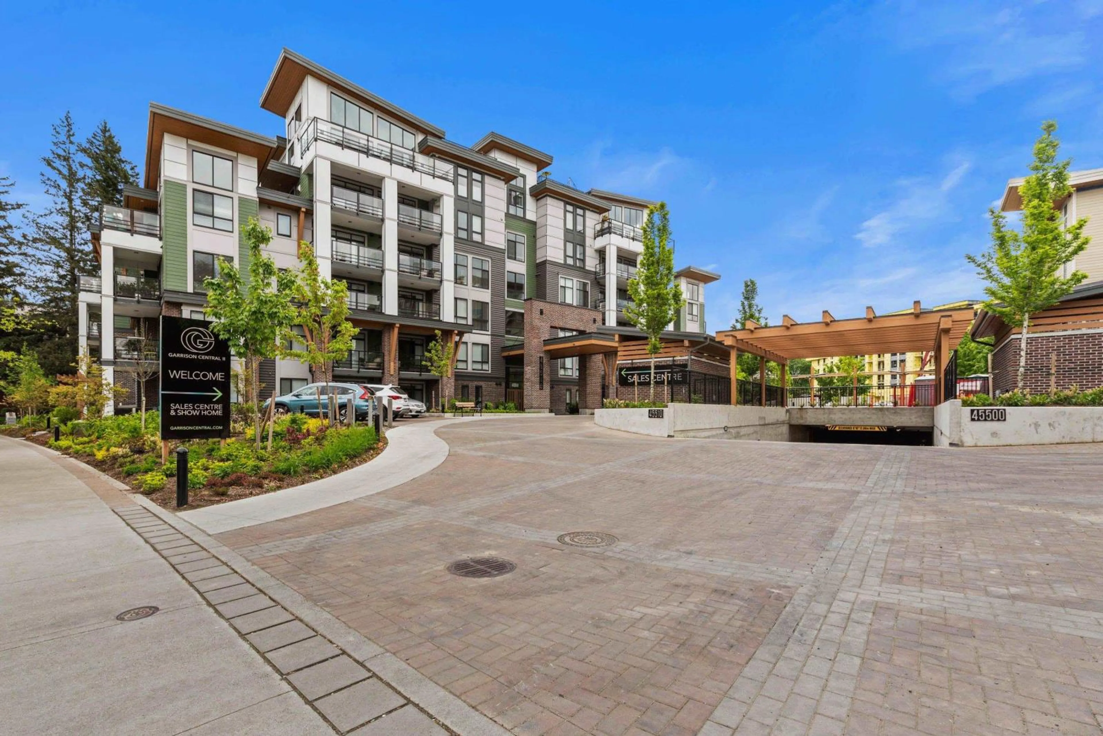 Patio, unknown for 112 45510 MARKET WAY|Garrison Crossing, Chilliwack British Columbia V2R6E1