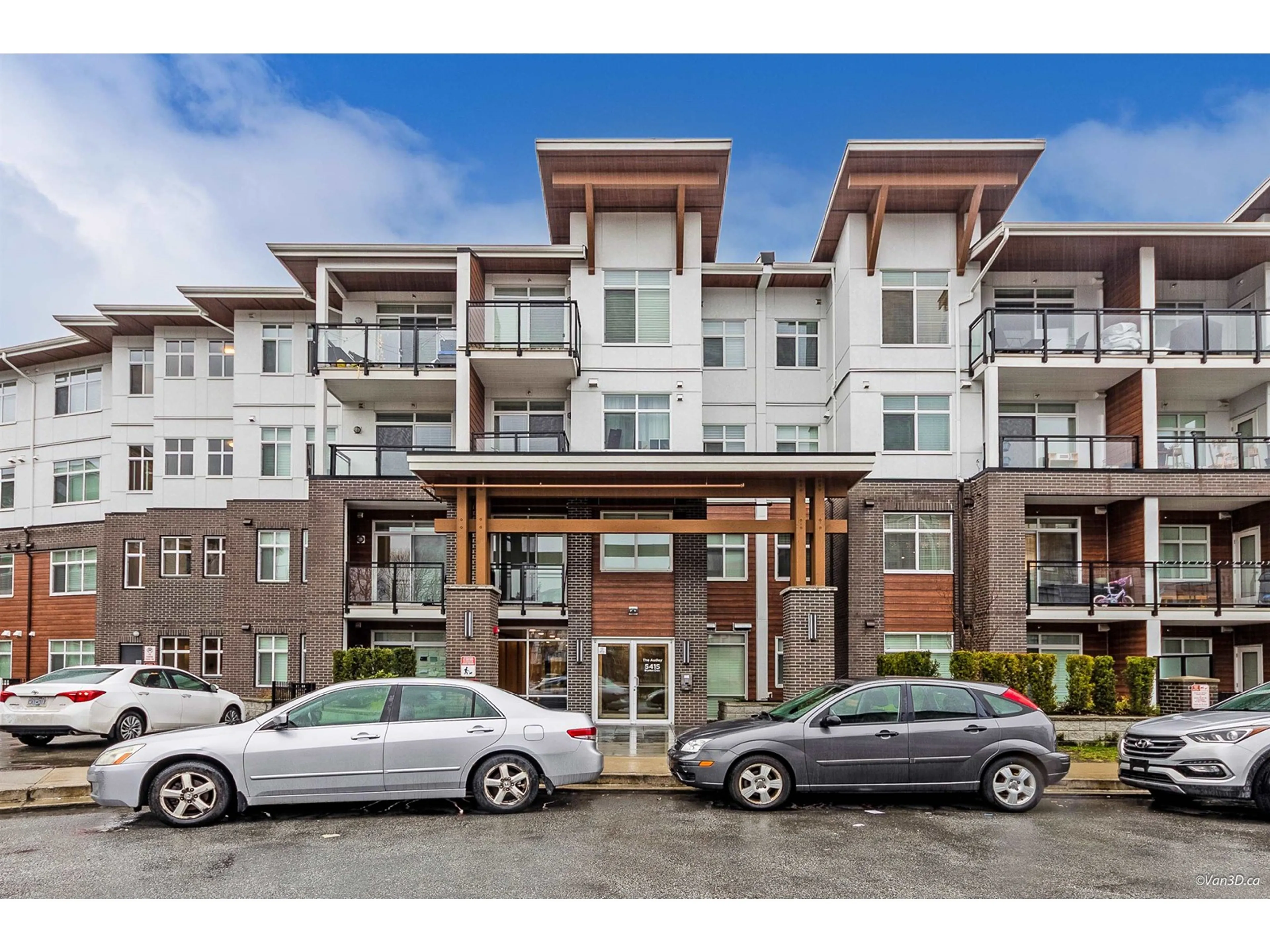 Unknown for 306 - 5415 BRYDON, Langley British Columbia V3A0N4