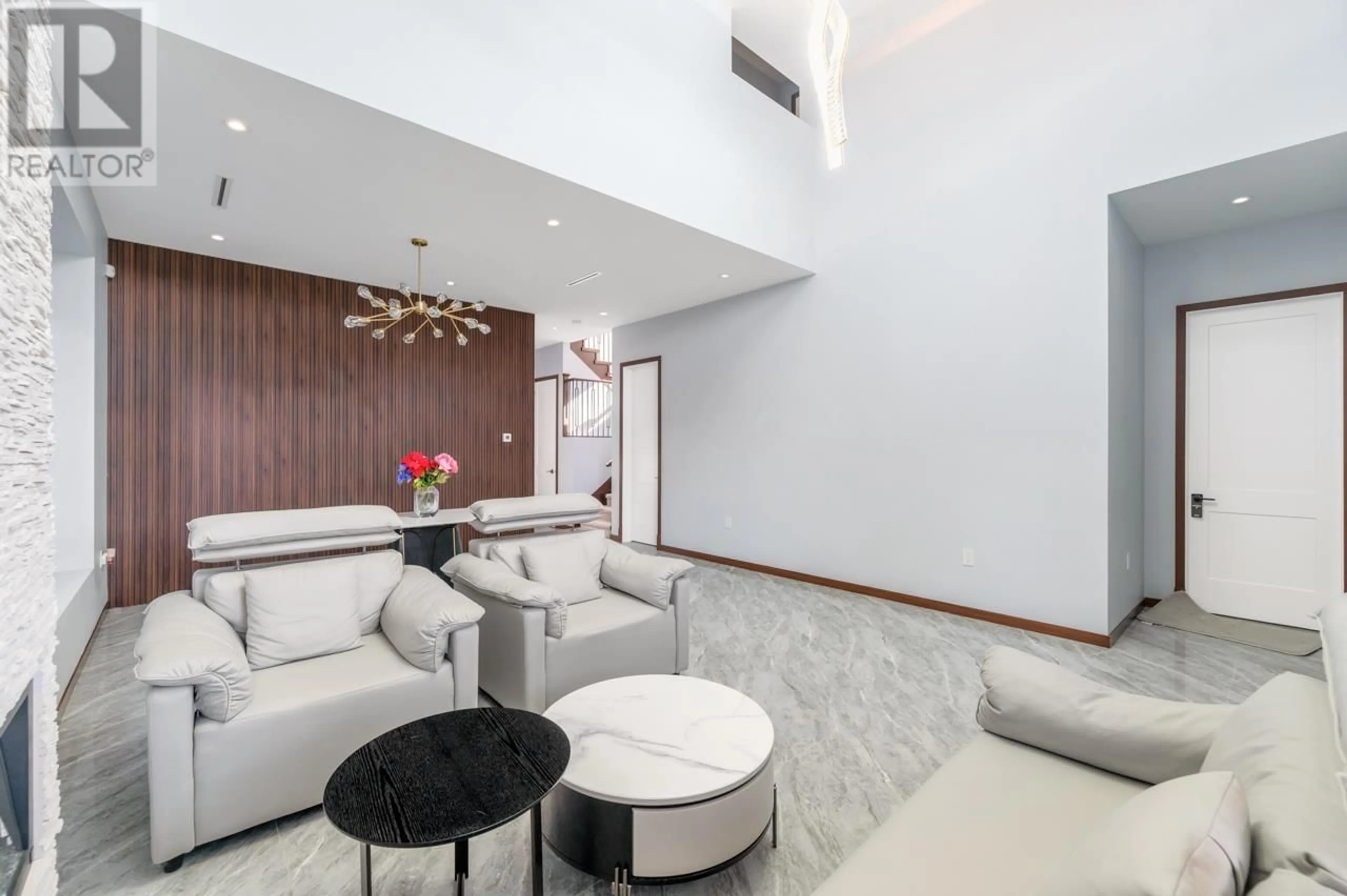 Lobby for 10320 LASSAM ROAD, Richmond British Columbia V7E2C1