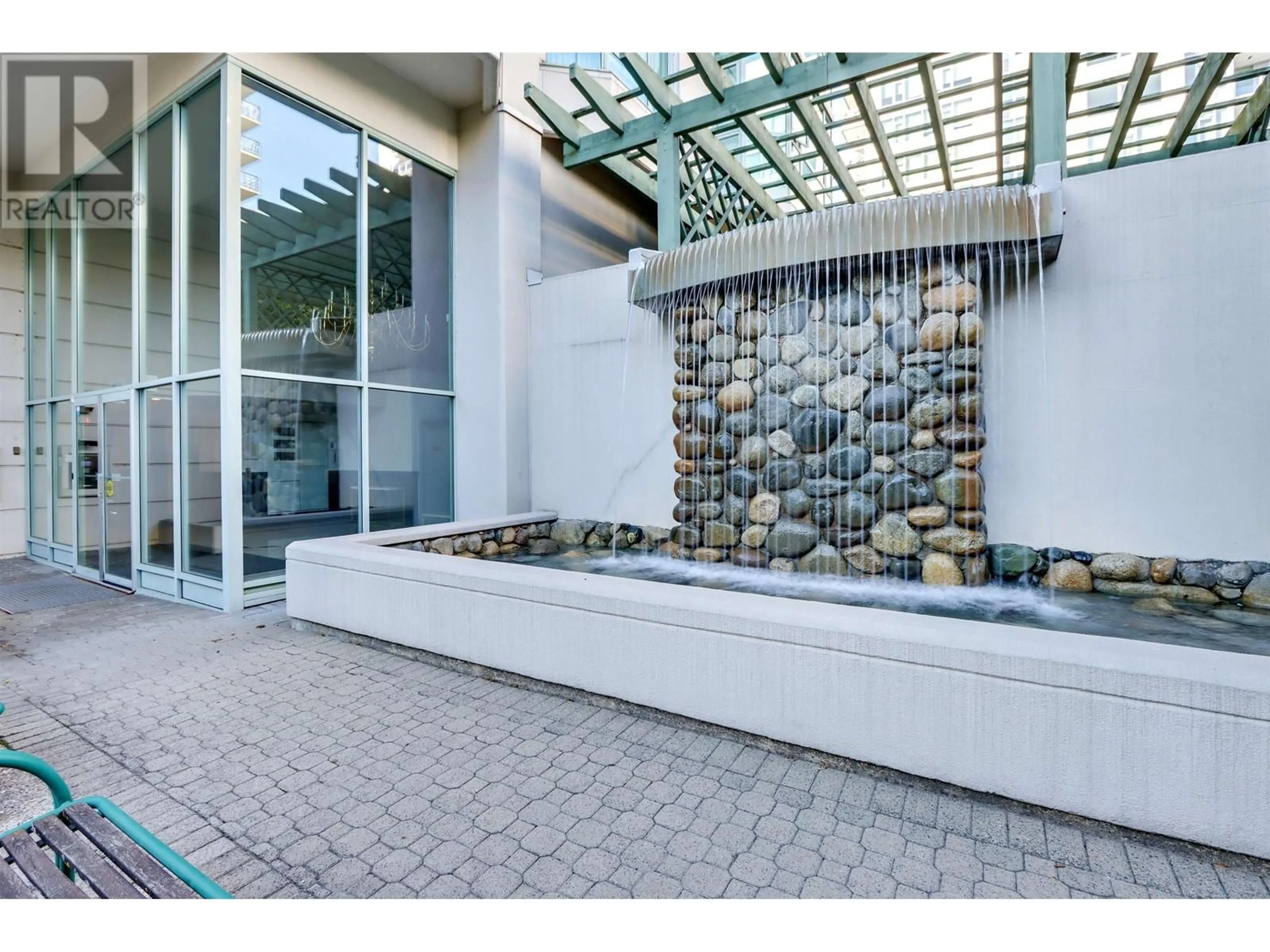 Indoor foyer for 1203 - 140 14TH STREET, North Vancouver British Columbia V7L2N3