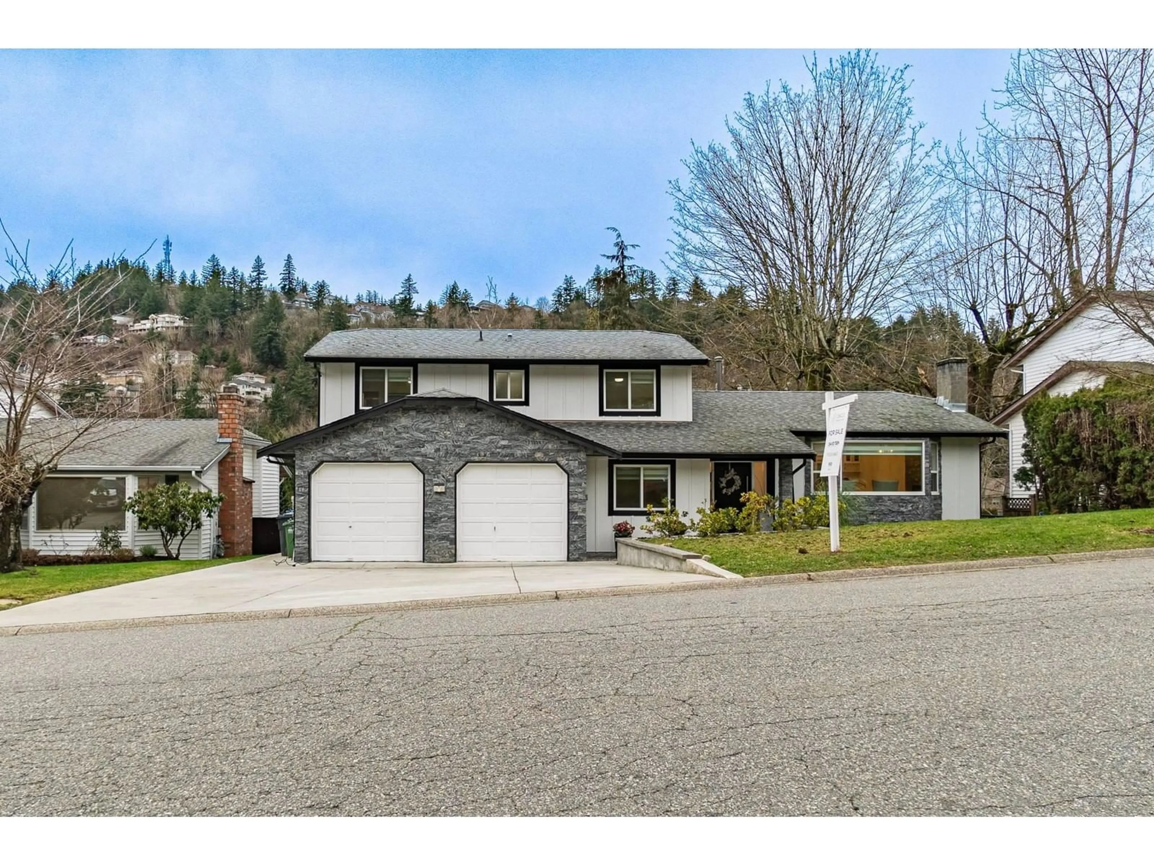 Unknown for 2282 WOODSTOCK DRIVE, Abbotsford British Columbia V3G2E5