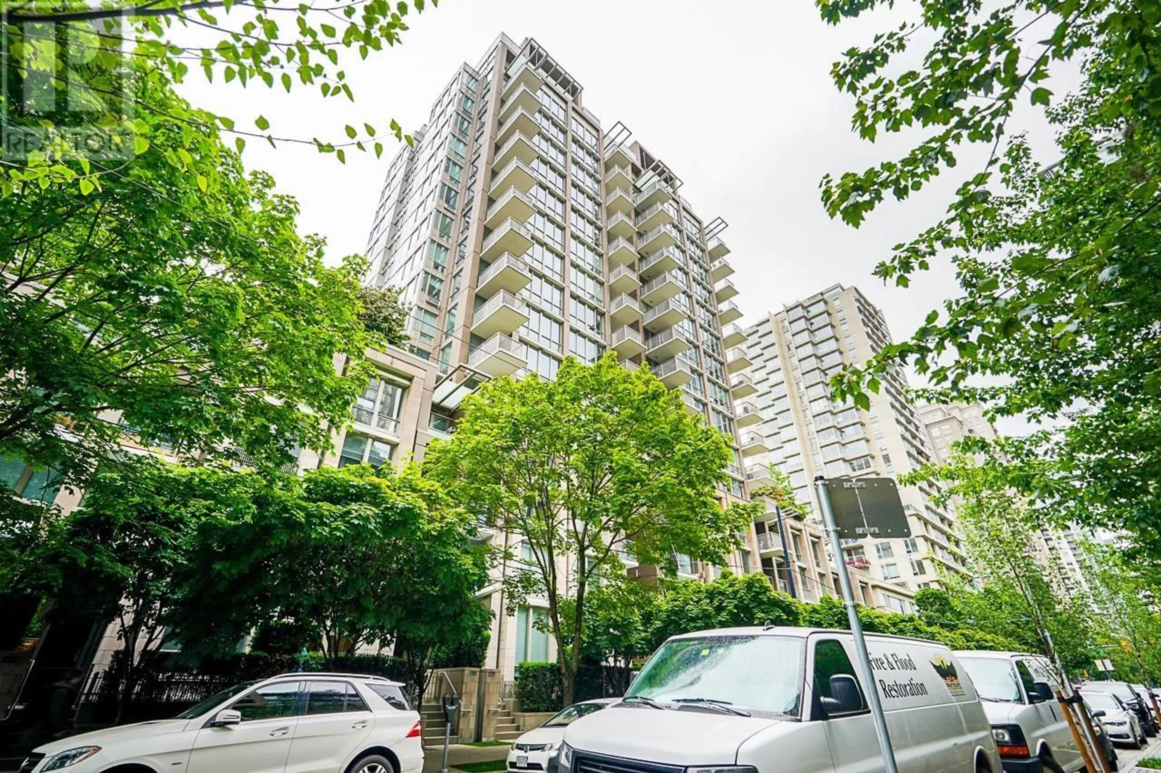 Unknown for 210 - 1055 RICHARDS STREET, Vancouver British Columbia V6B0C2