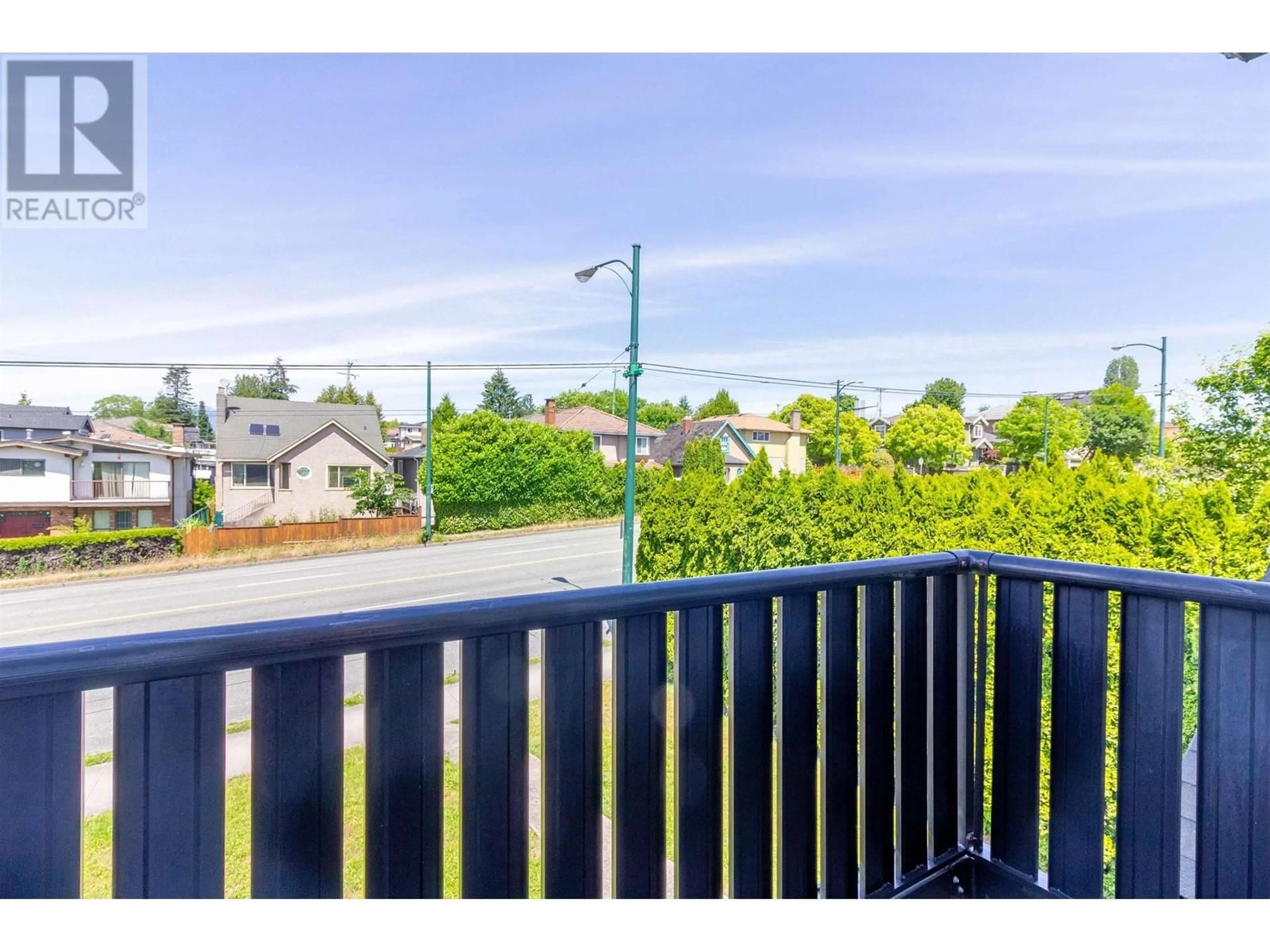 A pic from outside/outdoor area/front of a property/back of a property/a pic from drone, water/lake/river/ocean view for 1150 E 41ST AVENUE, Vancouver British Columbia V5W1R2