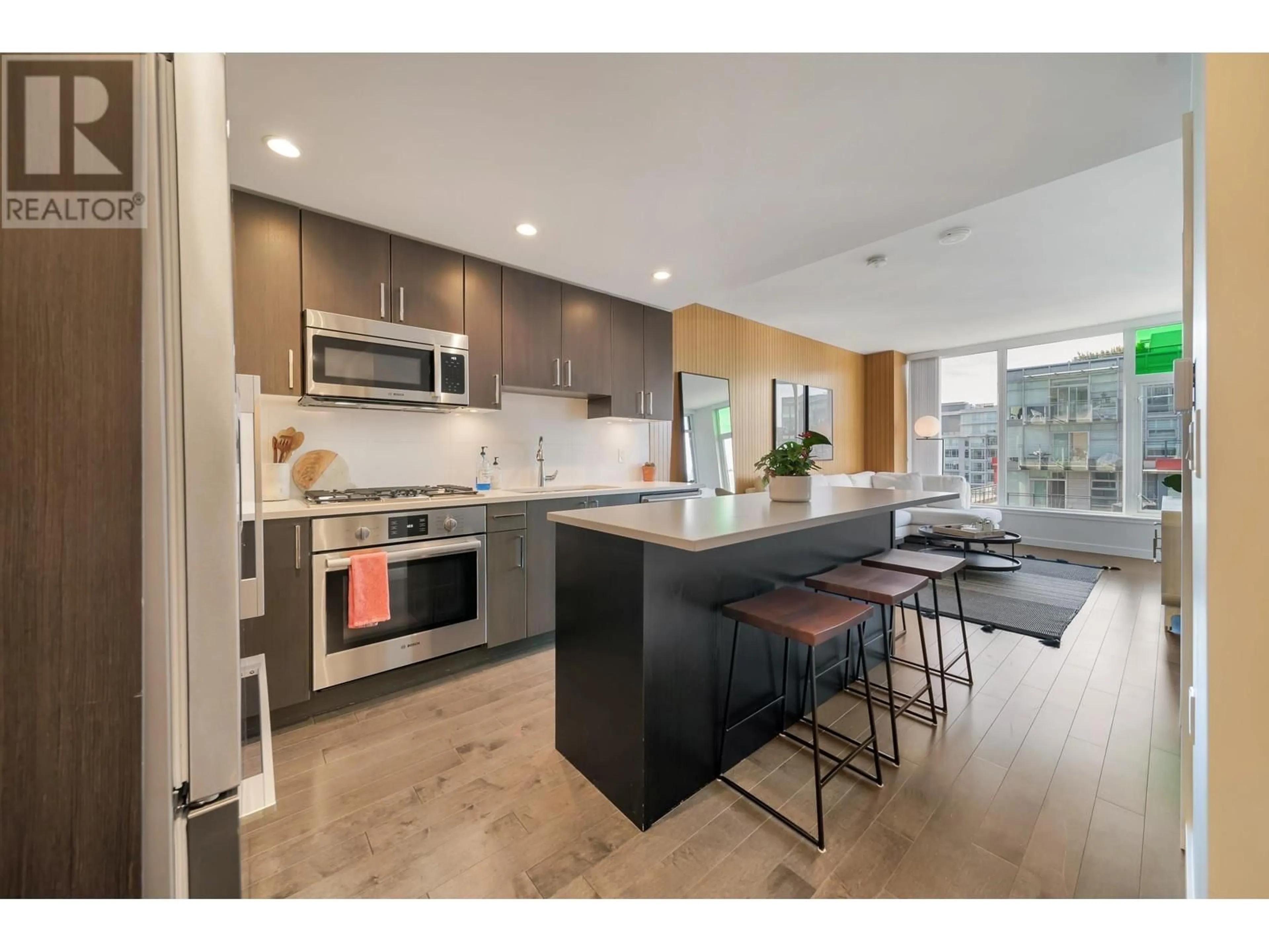 Open concept kitchen, unknown for 1104 1708 ONTARIO STREET, Vancouver British Columbia V5T0J7