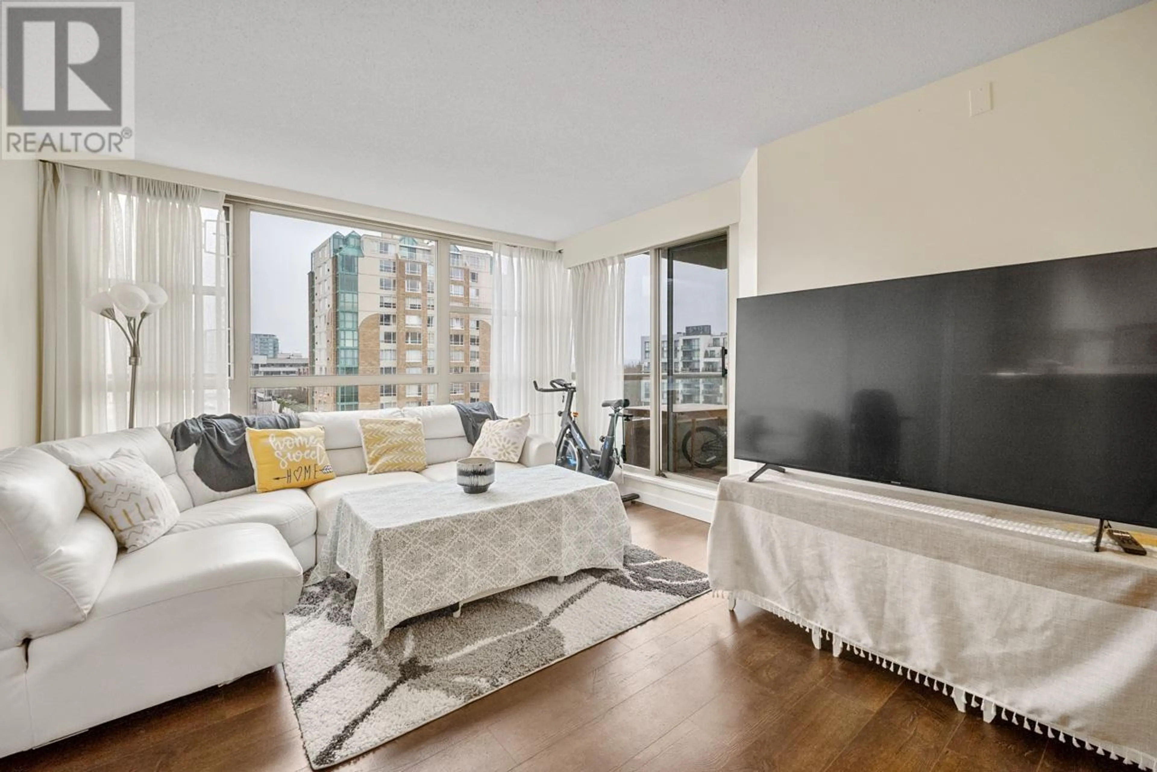 Living room with furniture, unknown for 807 8297 SABA ROAD, Richmond British Columbia V6Y4B5