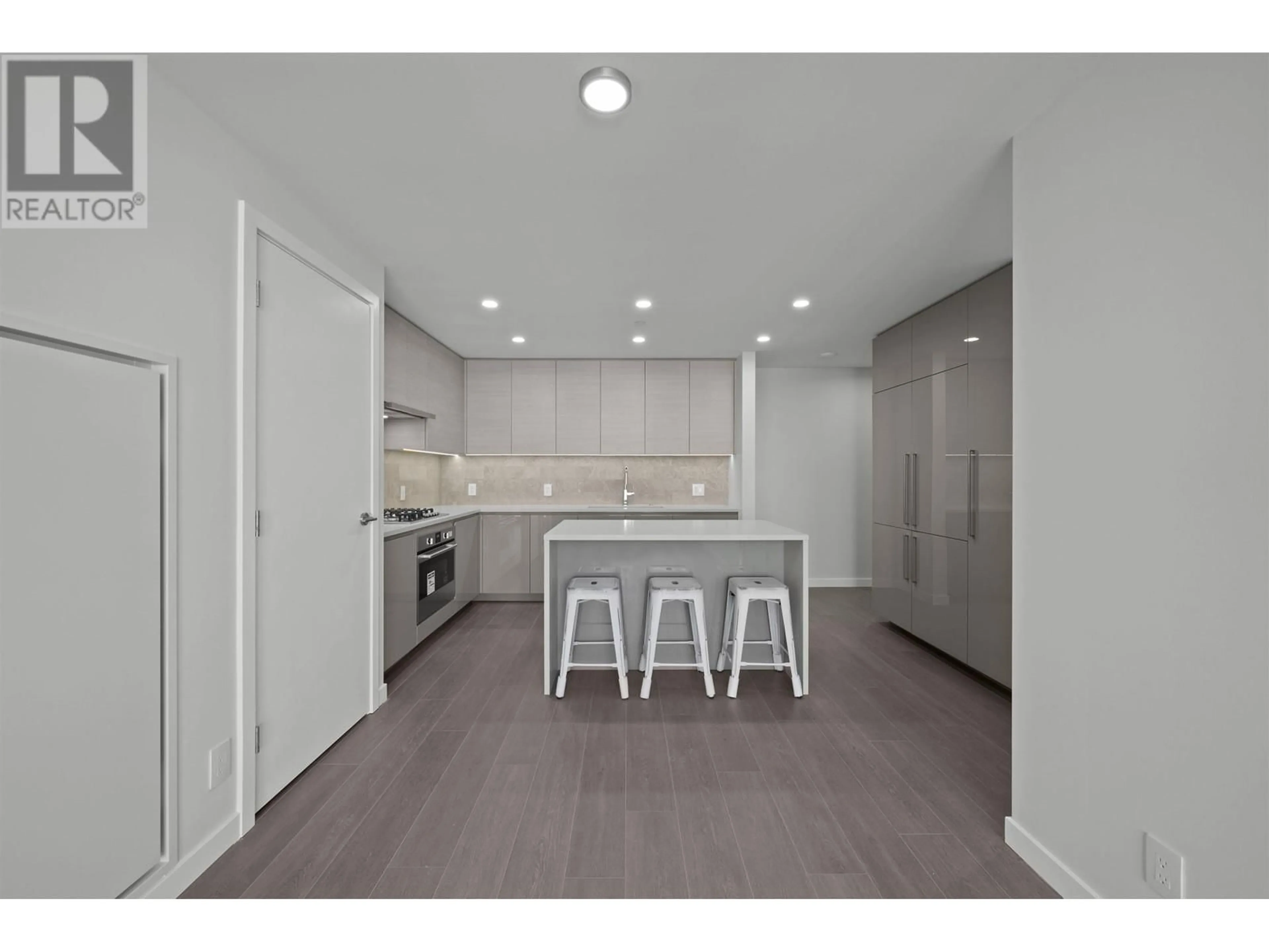 Open concept kitchen, unknown for 3911 2108 GILMORE AVENUE, Burnaby British Columbia V5C0N8