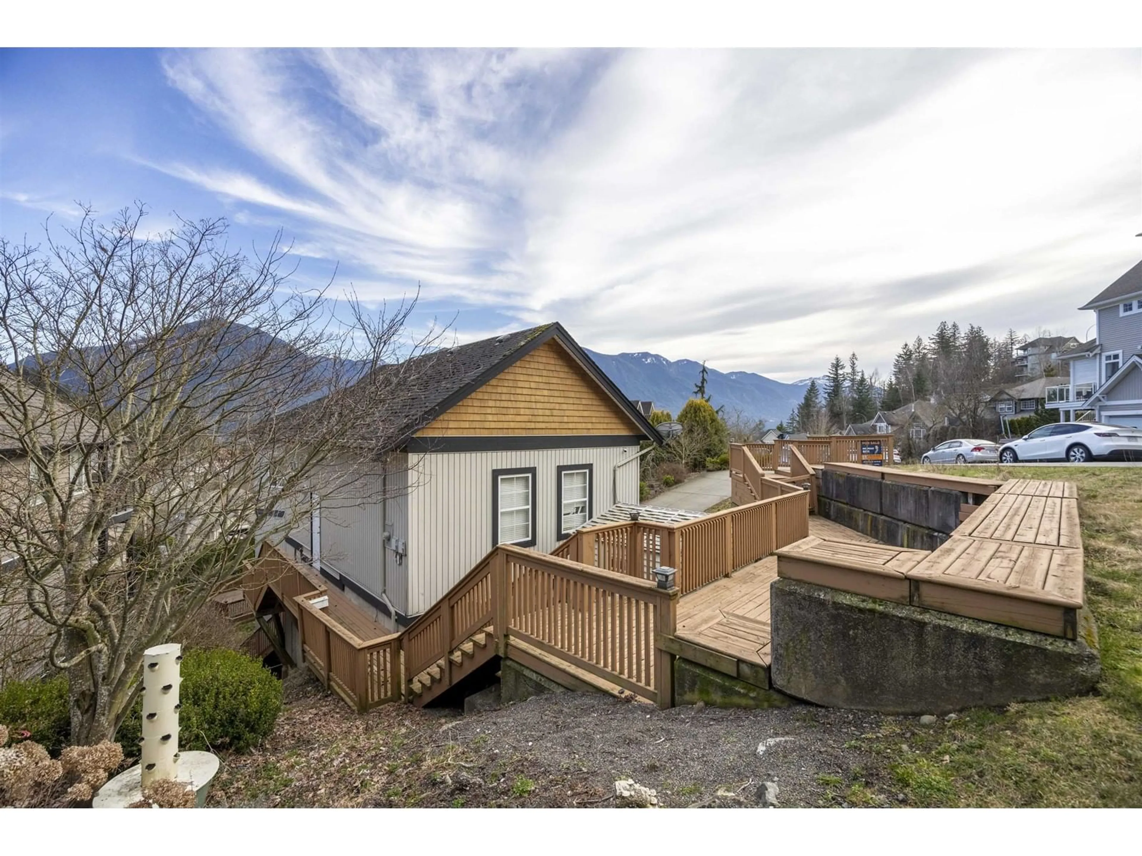 A pic from outside/outdoor area/front of a property/back of a property/a pic from drone, mountain view for 5280 WEEDEN PLACE, Chilliwack British Columbia V2R5T9