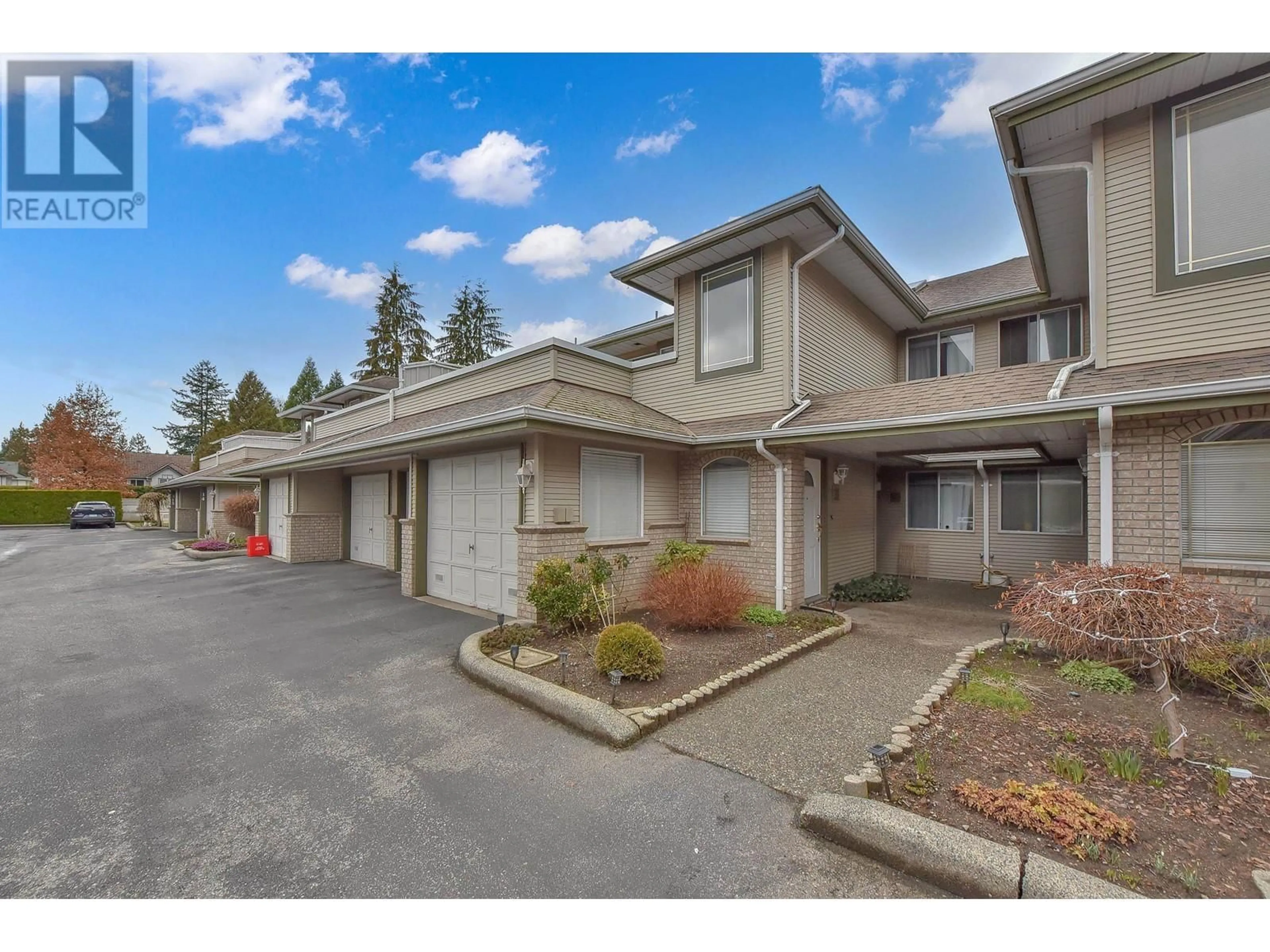 A pic from outside/outdoor area/front of a property/back of a property/a pic from drone, street for 17 21491 DEWDNEY TRUNK ROAD, Maple Ridge British Columbia V2X3G5